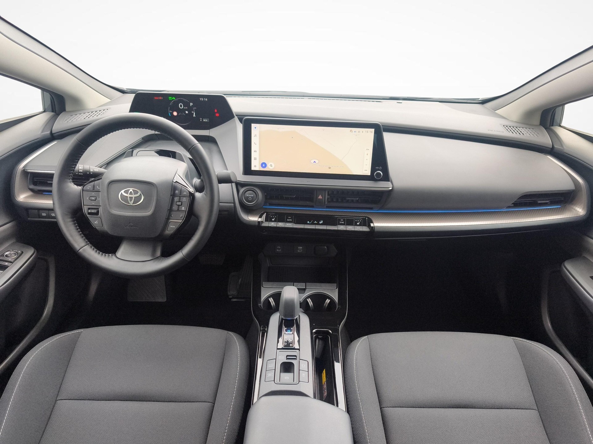 TOYOTA Prius 2.0 Plug-In-Hybrid Style-image-14