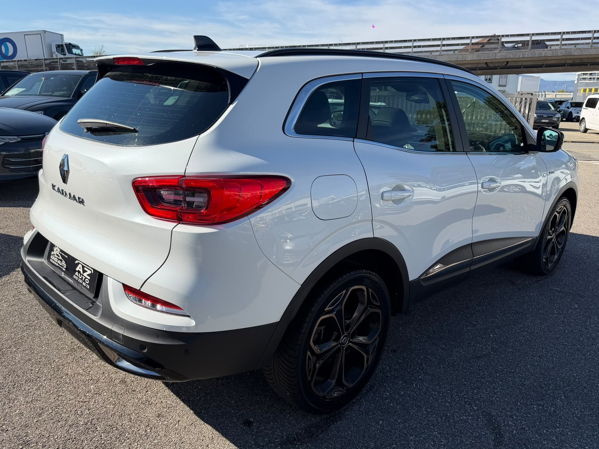 RENAULT Kadjar 1.3 16V Turbo Black Edition EDC GARANTIE 2 ans Expertiser du jour🇨🇭-image-5