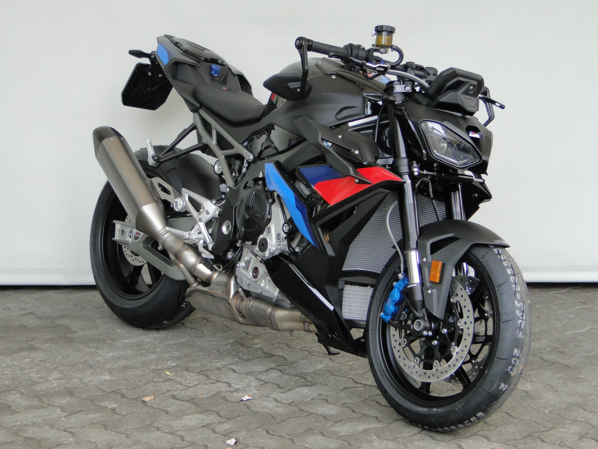 BMW M 1000 R 🔥 2027 Modell 🔥-image-2