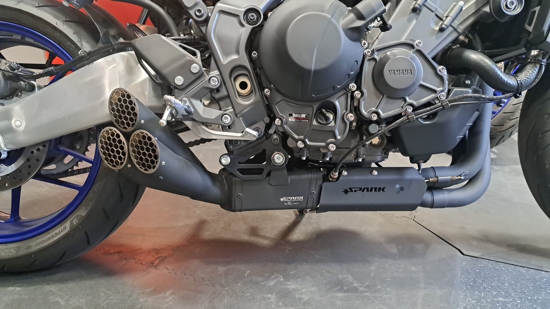 YAMAHA MT-09 SP (35kW)-image-3
