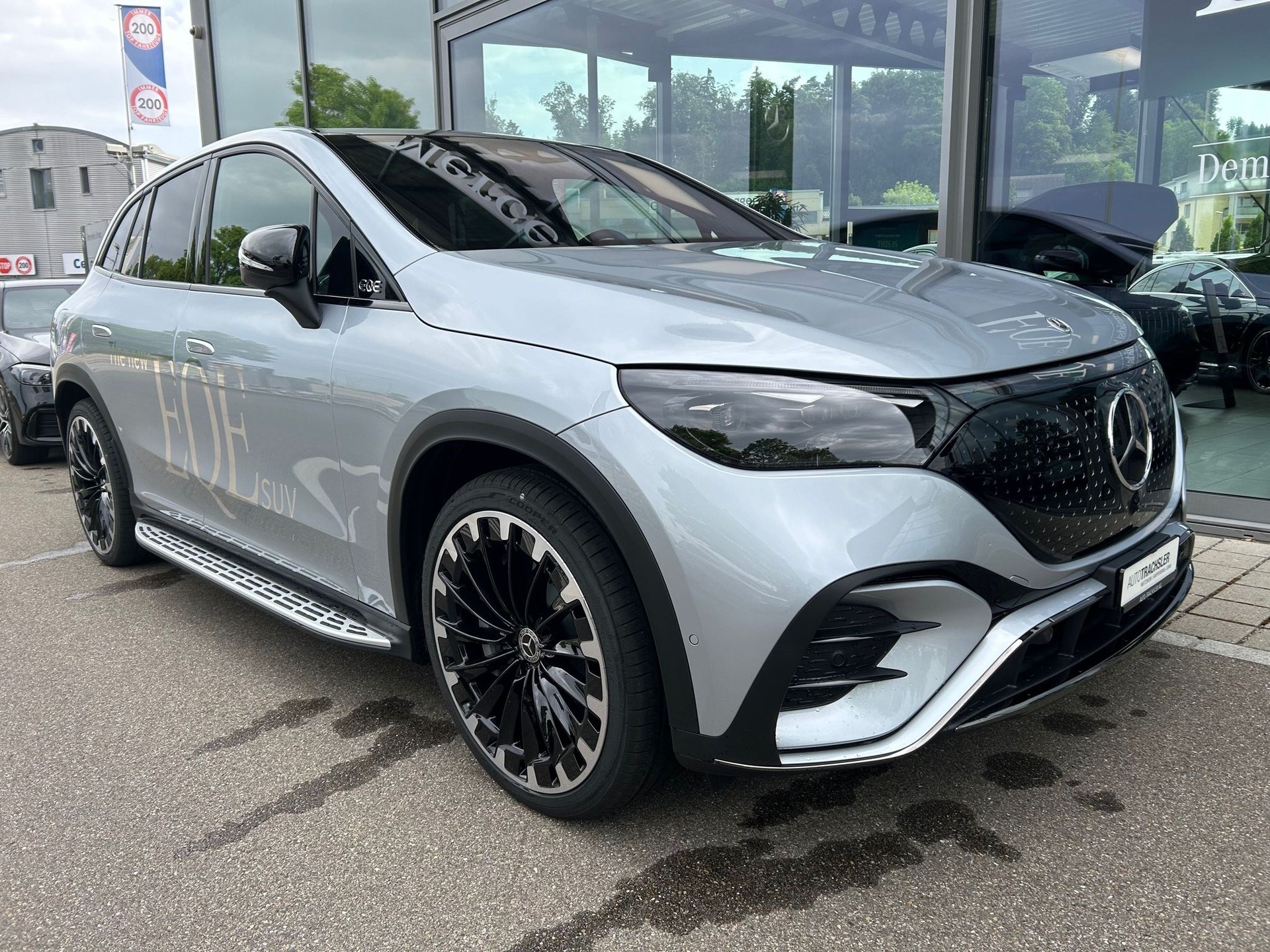 MERCEDES-BENZ EQE 500 4Matic SUV-image-1