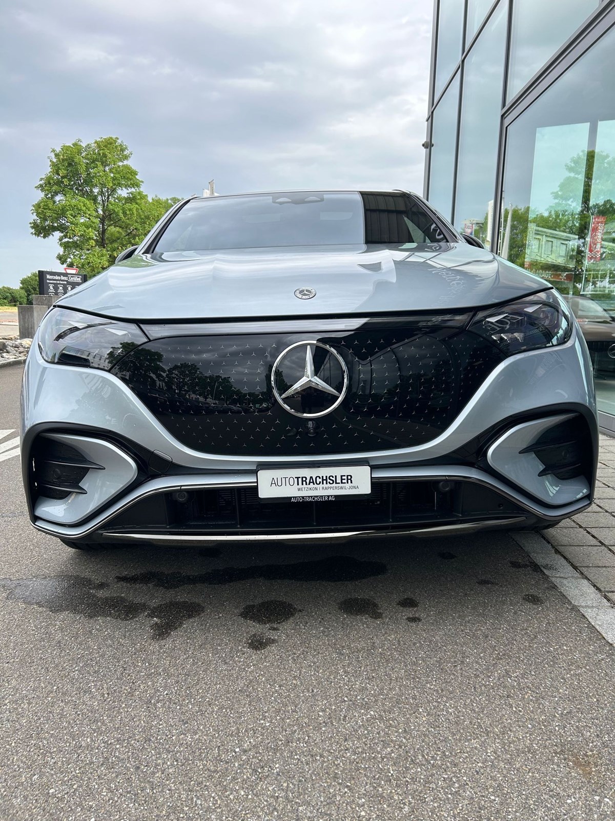 MERCEDES-BENZ EQE 500 4Matic SUV-image-2