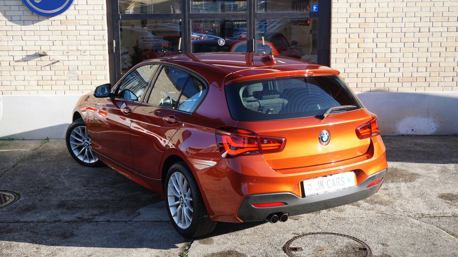BMW 120d xDrive Steptronic-image-8