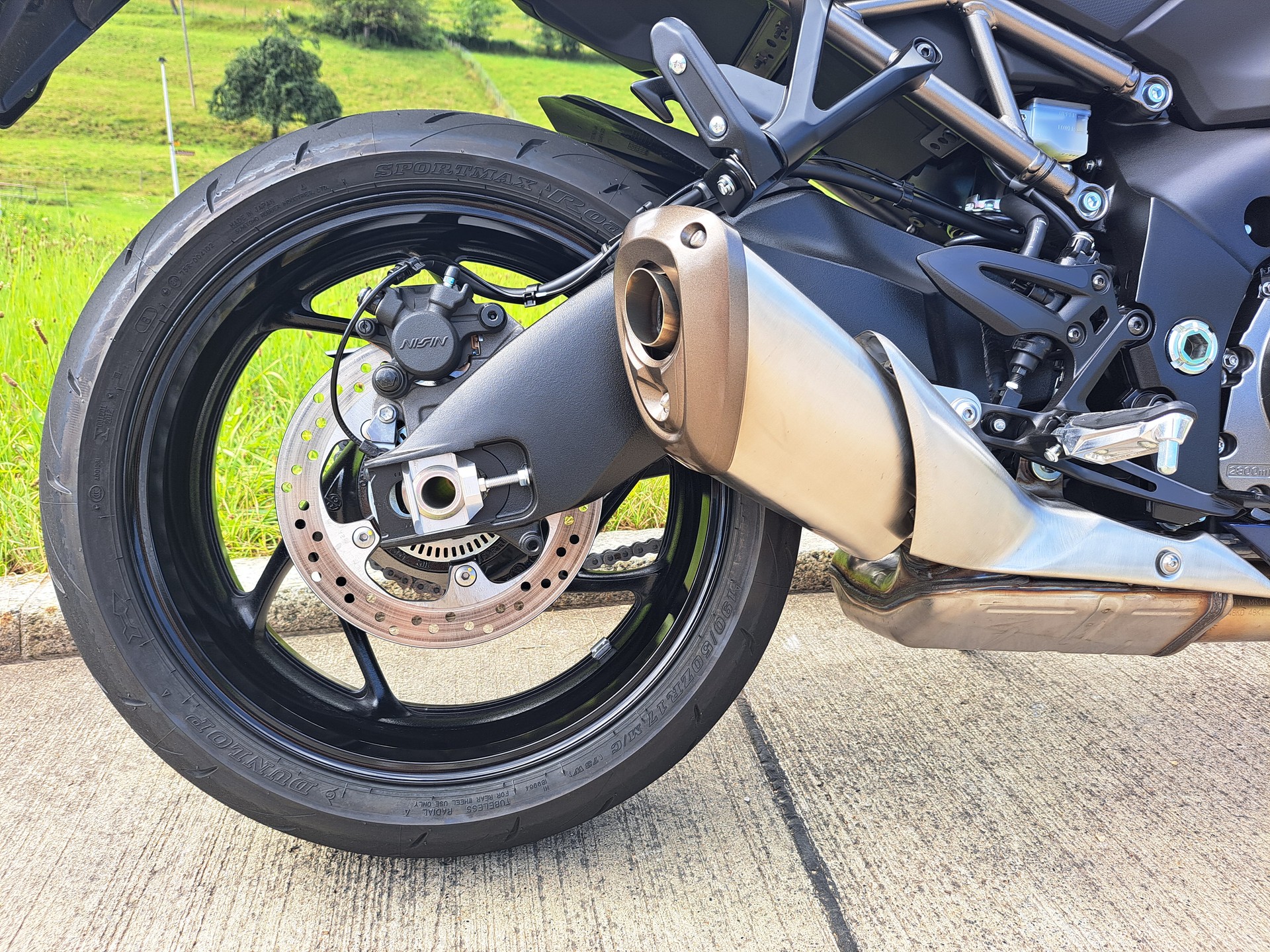 SUZUKI GSX-S 1000 GT-image-8