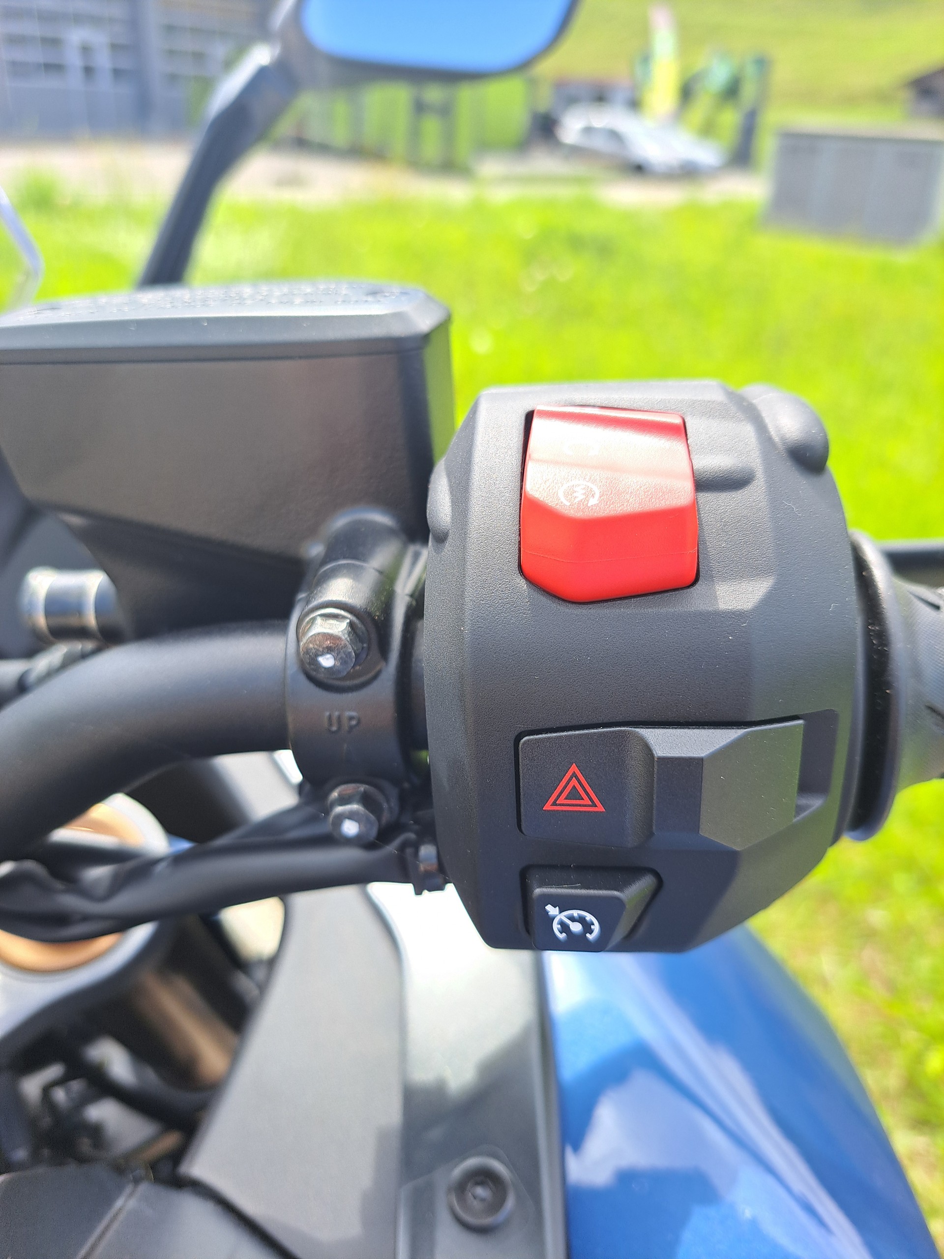 SUZUKI GSX-S 1000 GT-image-10