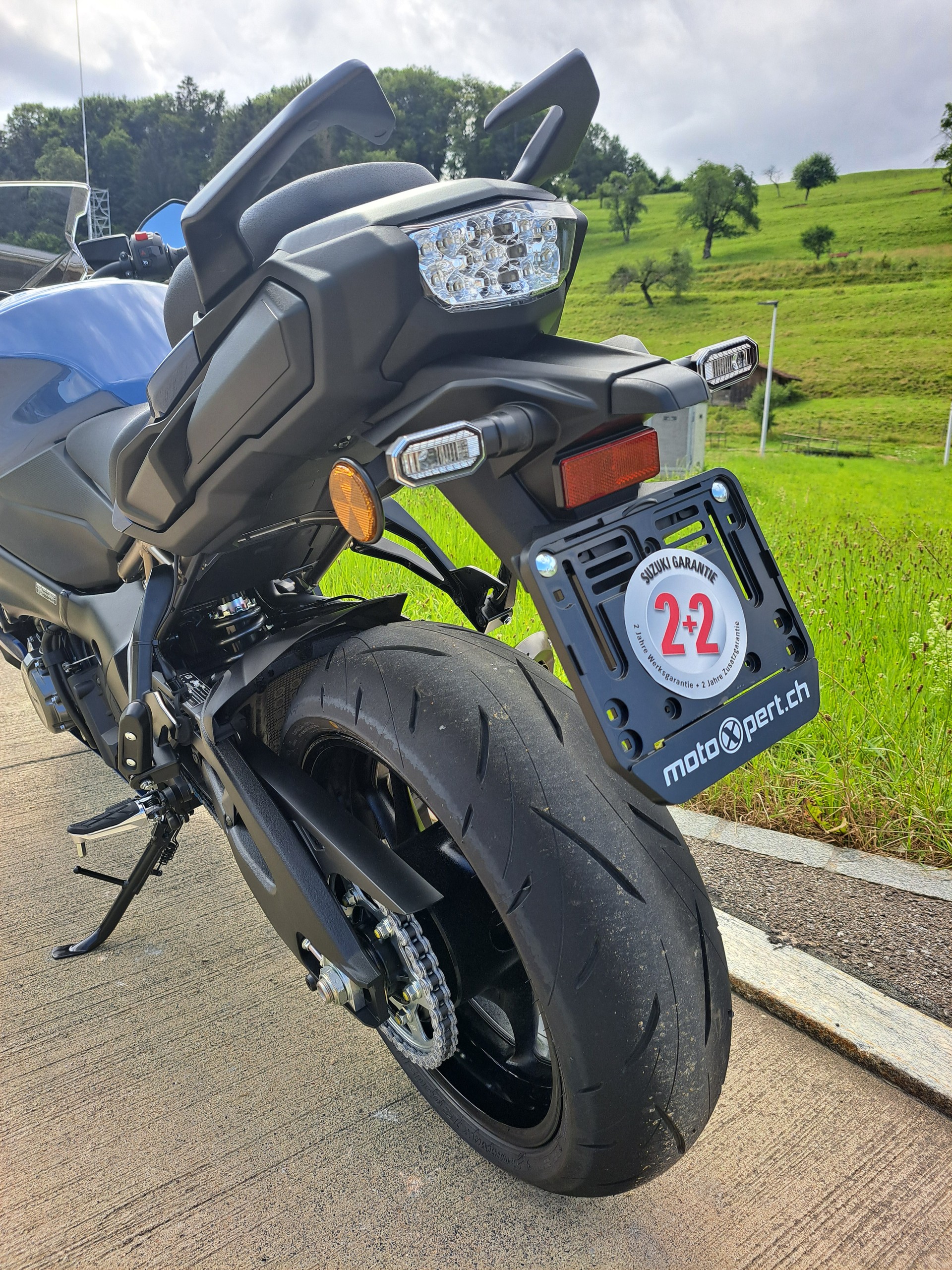 SUZUKI GSX-S 1000 GT-image-6