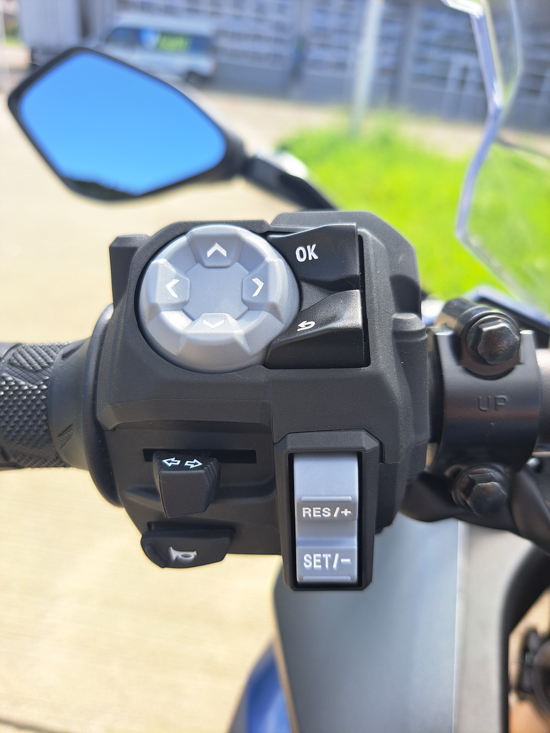 SUZUKI GSX-S 1000 GT-image-9