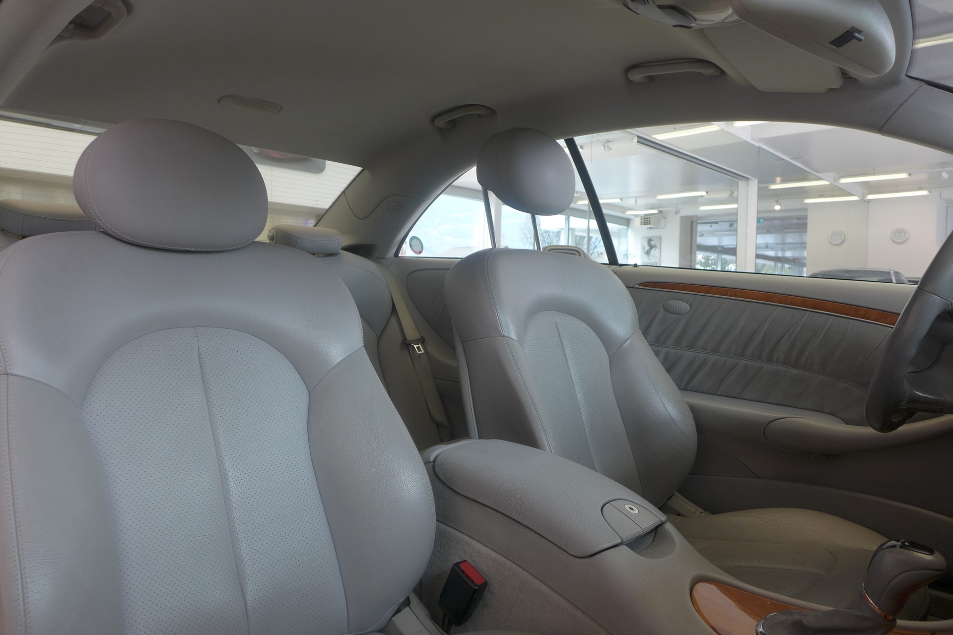MERCEDES-BENZ CLK 500 Elégance Automatic-image-13