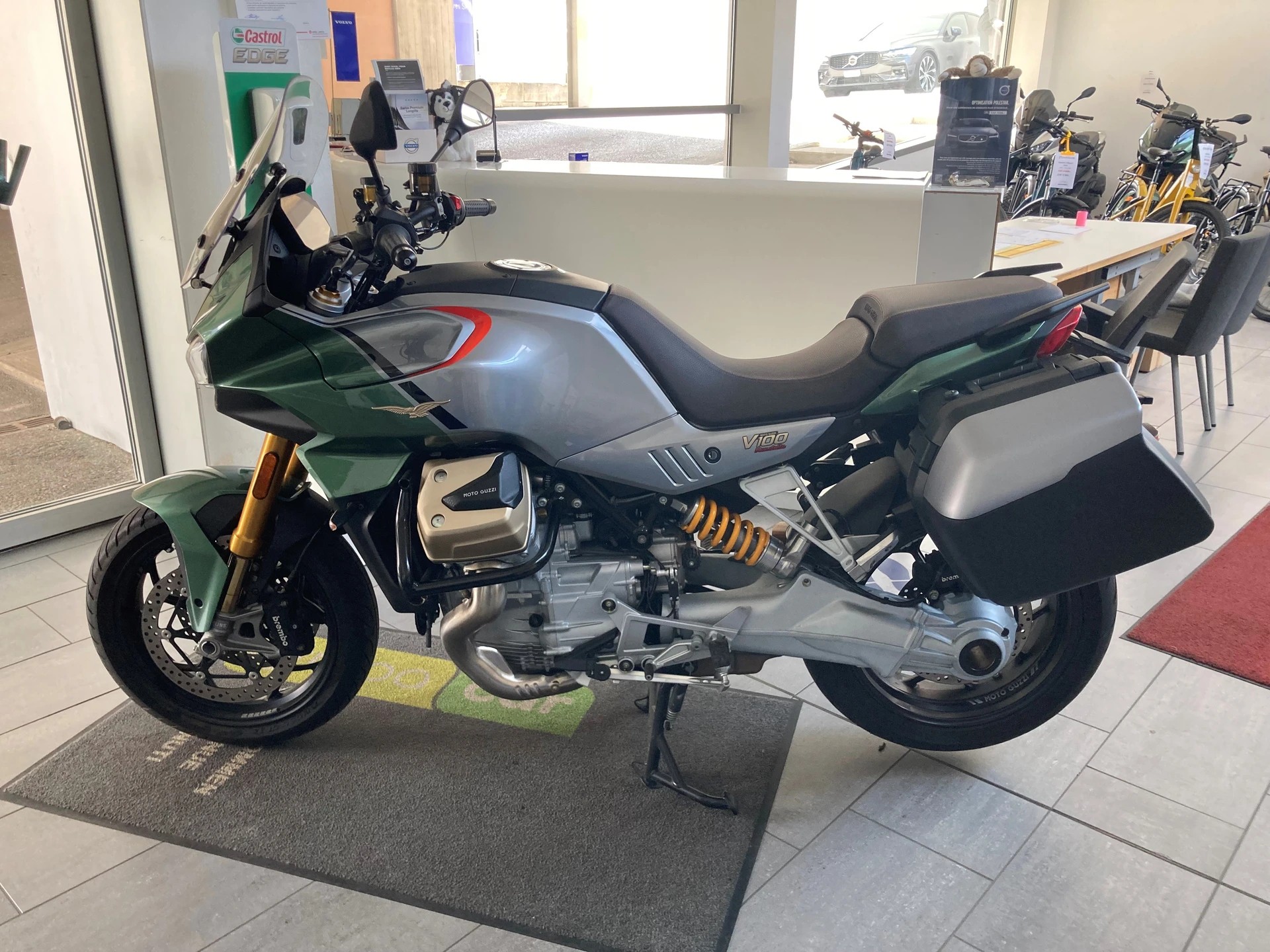 MOTO GUZZI V100 Mandello S-image-3