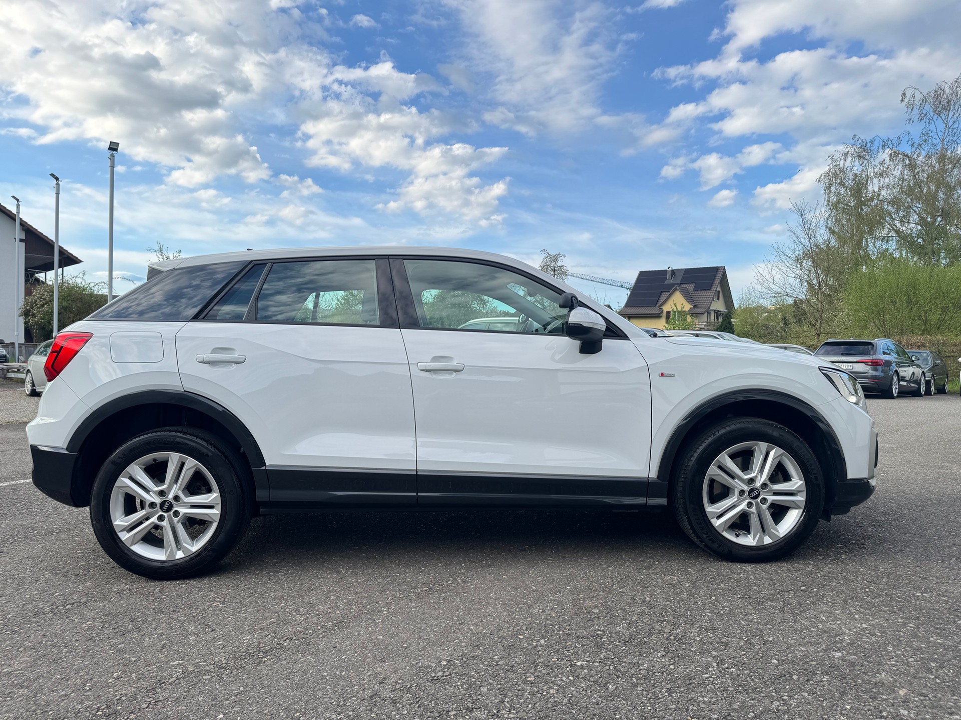 AUDI Q2 40 TFSI advanced Attraction quattro S-tronic-image-6
