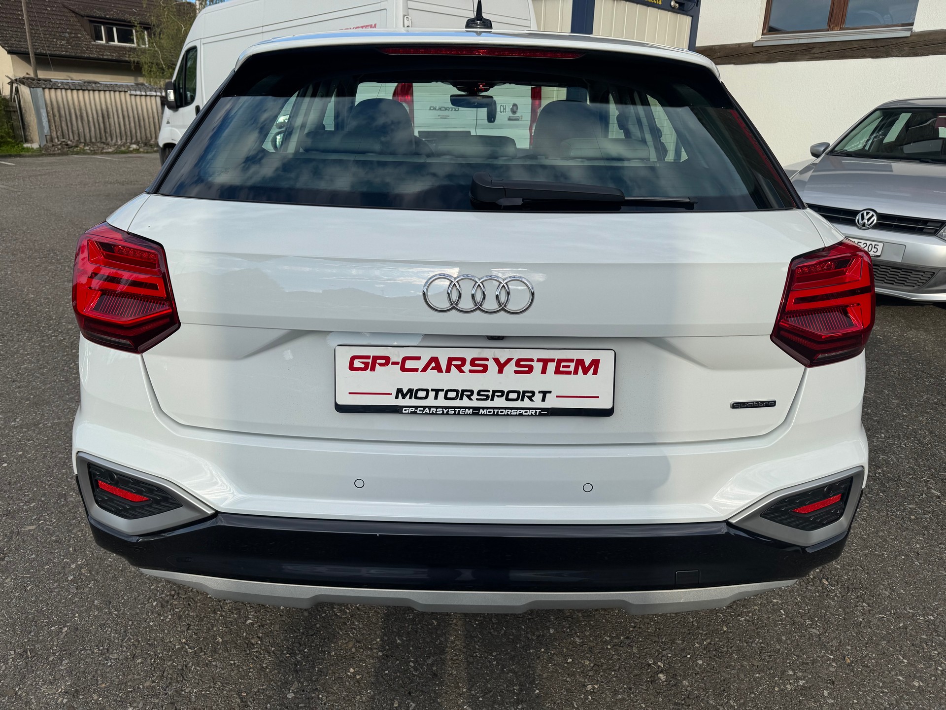 AUDI Q2 40 TFSI advanced Attraction quattro S-tronic-image-9