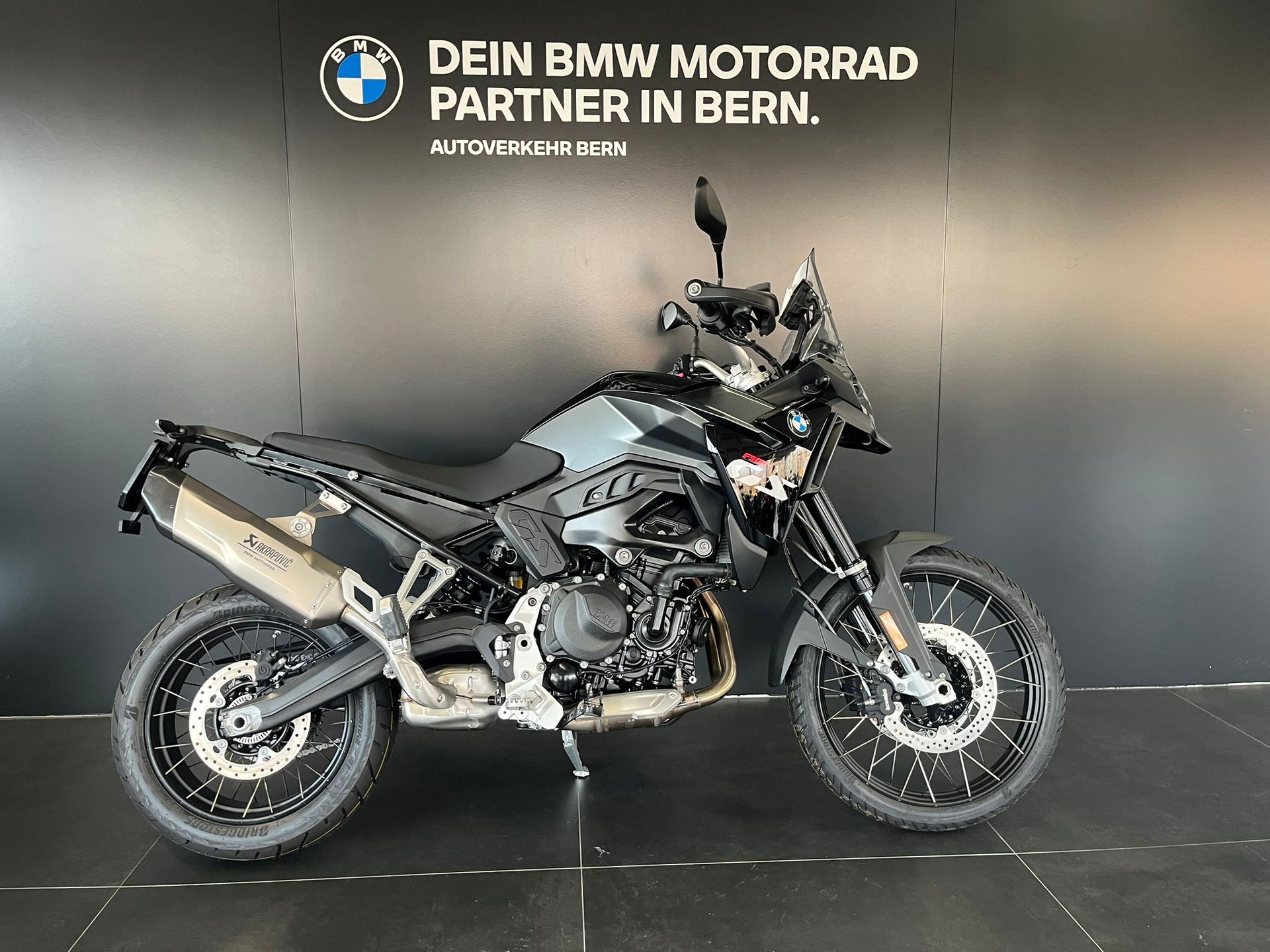 BMW F 900 GS-image-0