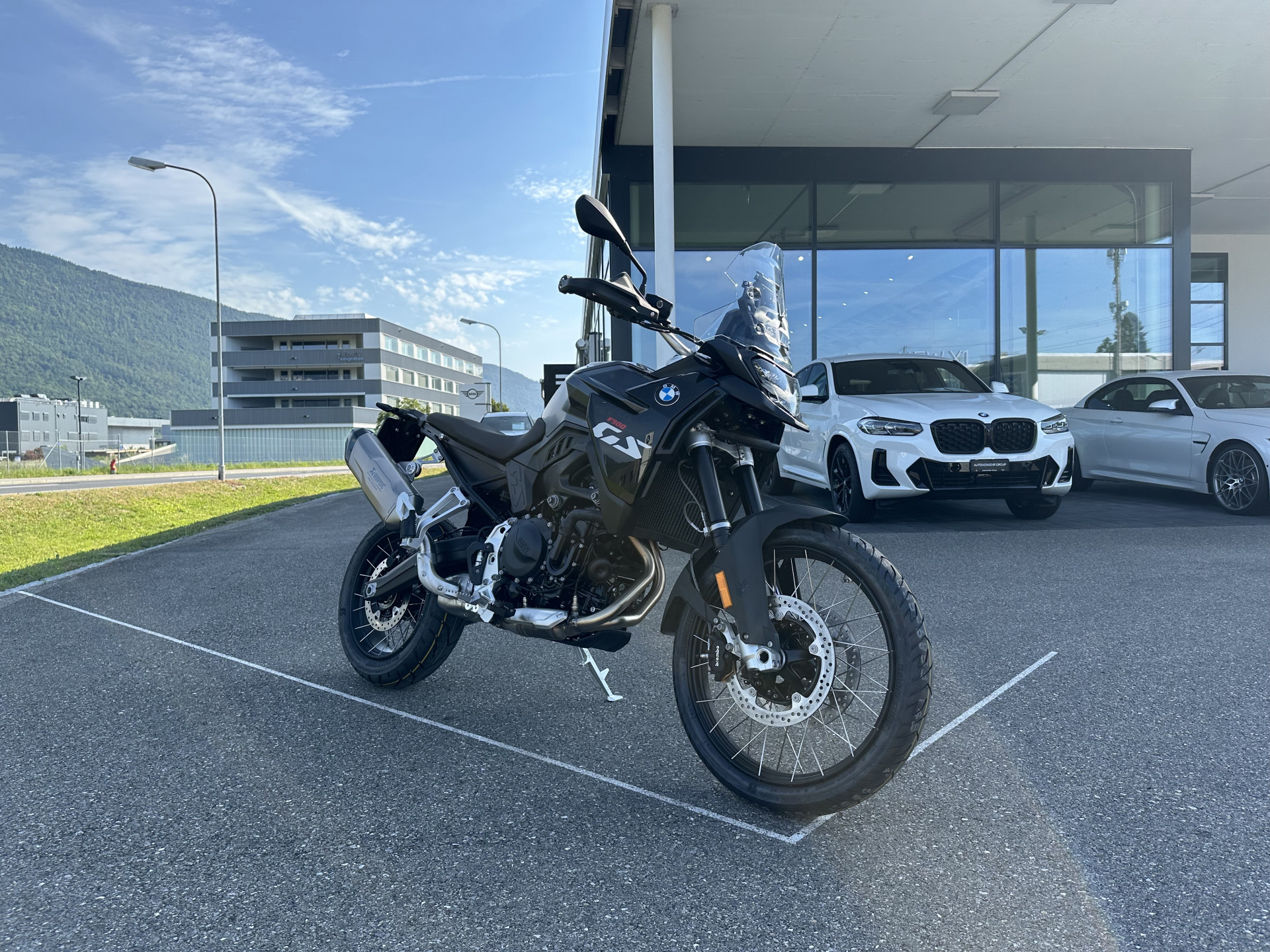 BMW F 900 GS-image-11