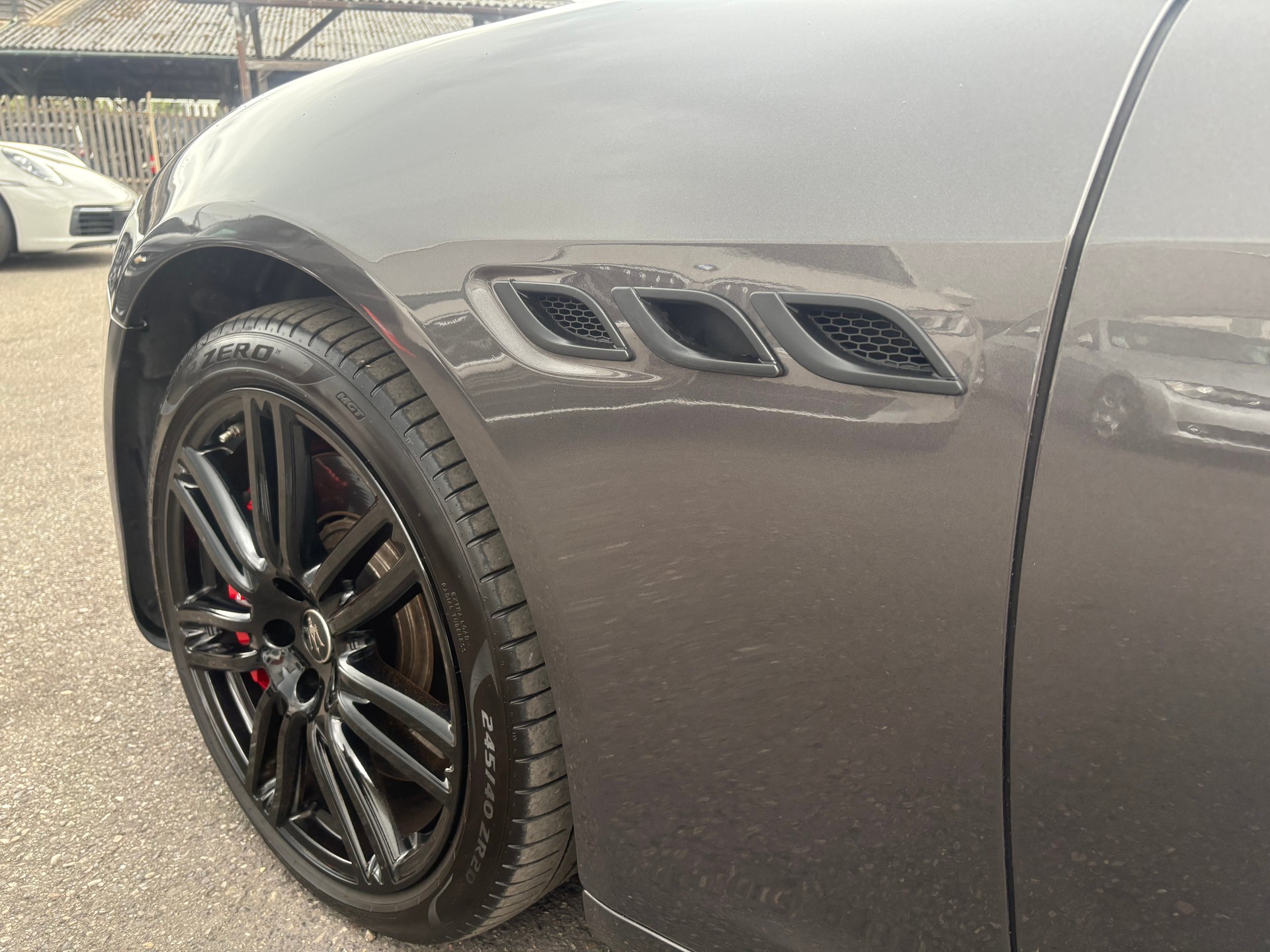 MASERATI Quattroporte 3.8 V8 Trofeo Automatica-image-5