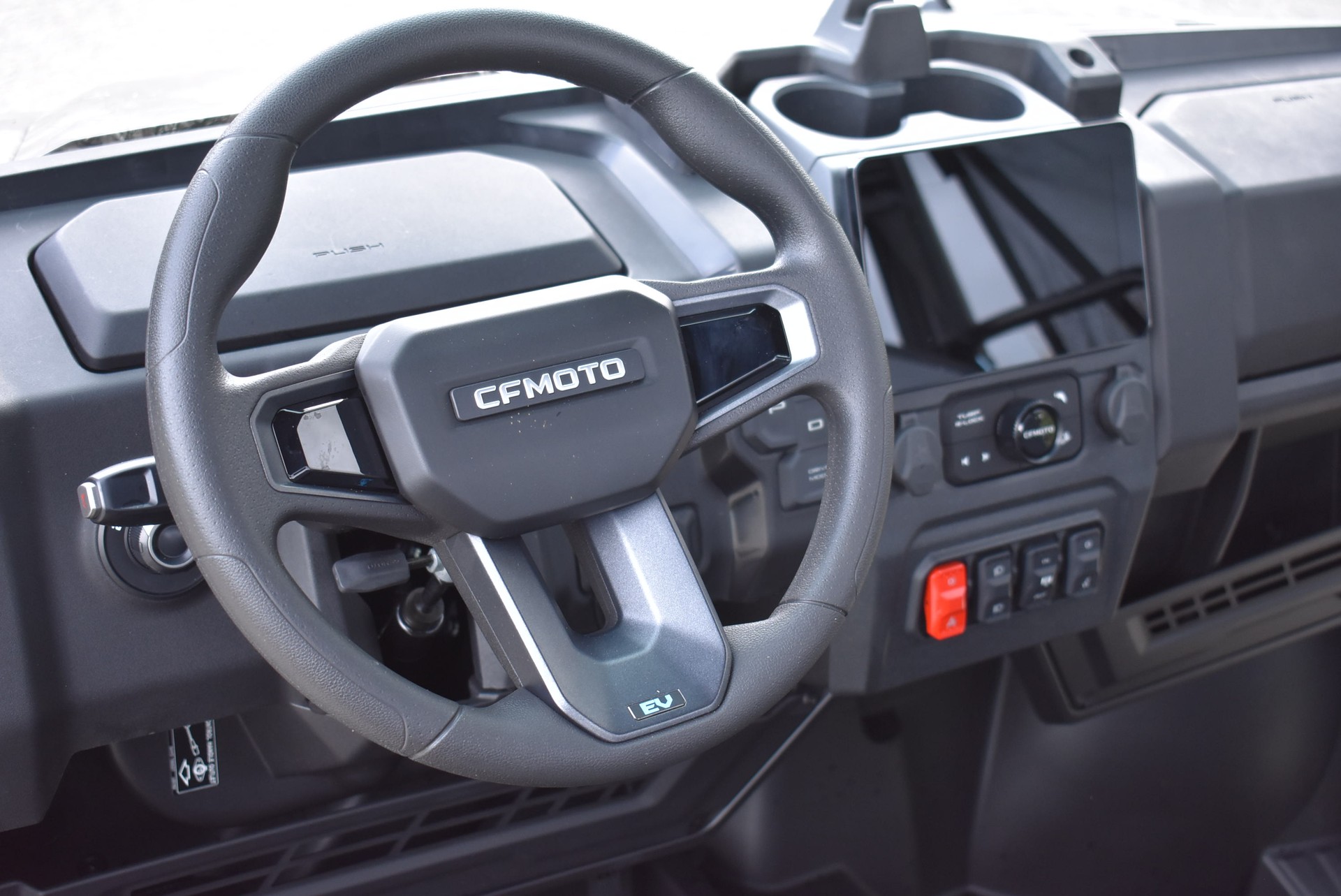CF MOTO U6 EV-image-11