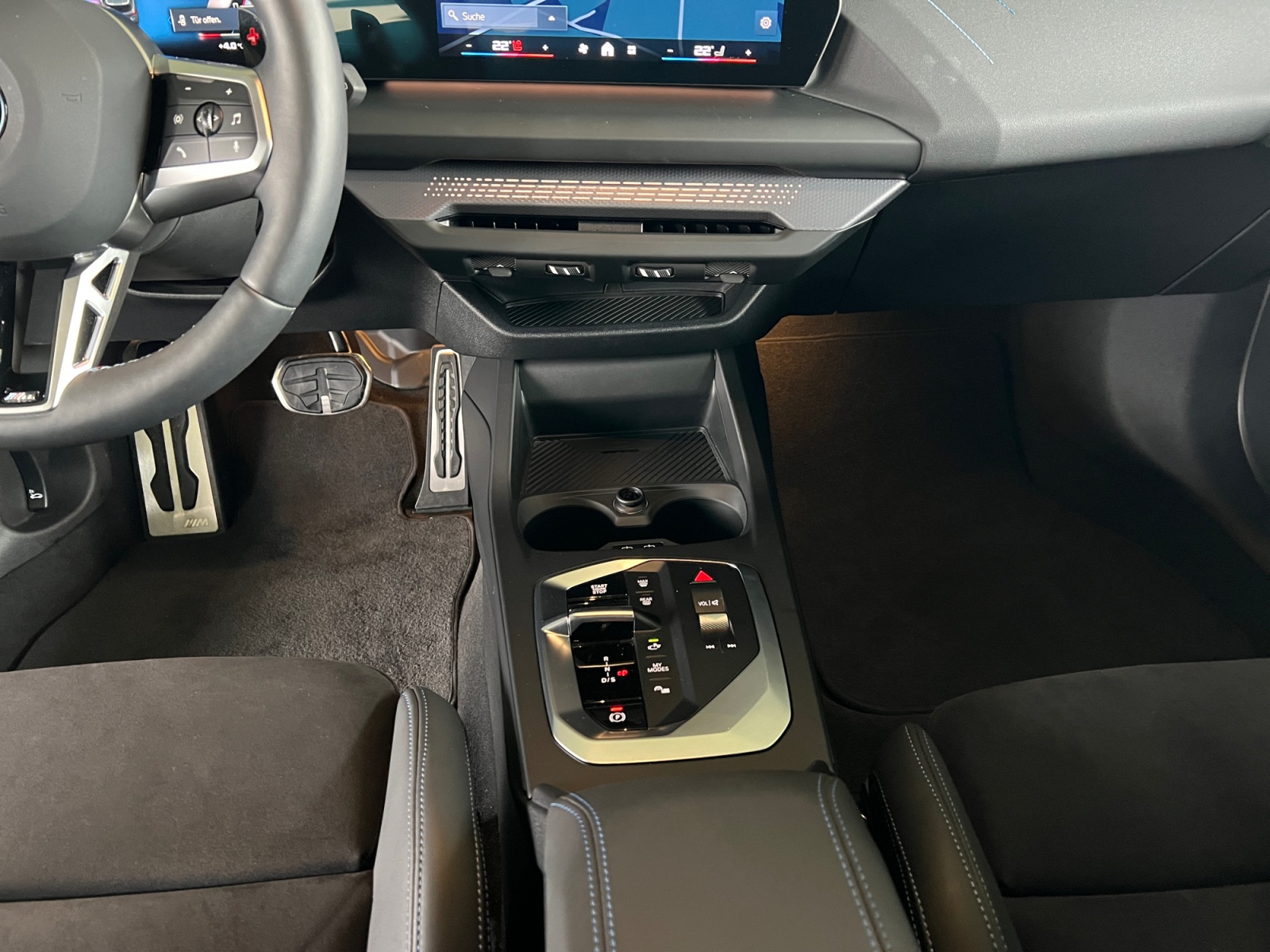 BMW M135i xDrive-image-10