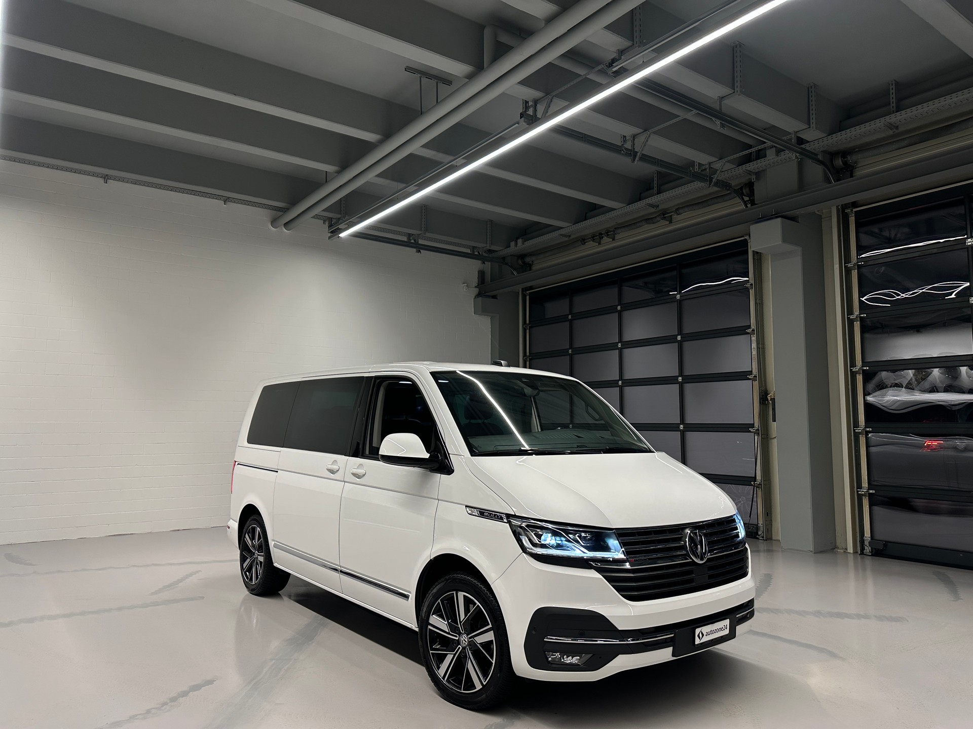 VW T6.1 Multivan 2.0 TDI 199 Highline DSG 4m *CH-Auto*Frisch MFK l Lückenlose Servicehistorie bei VW*-image-3