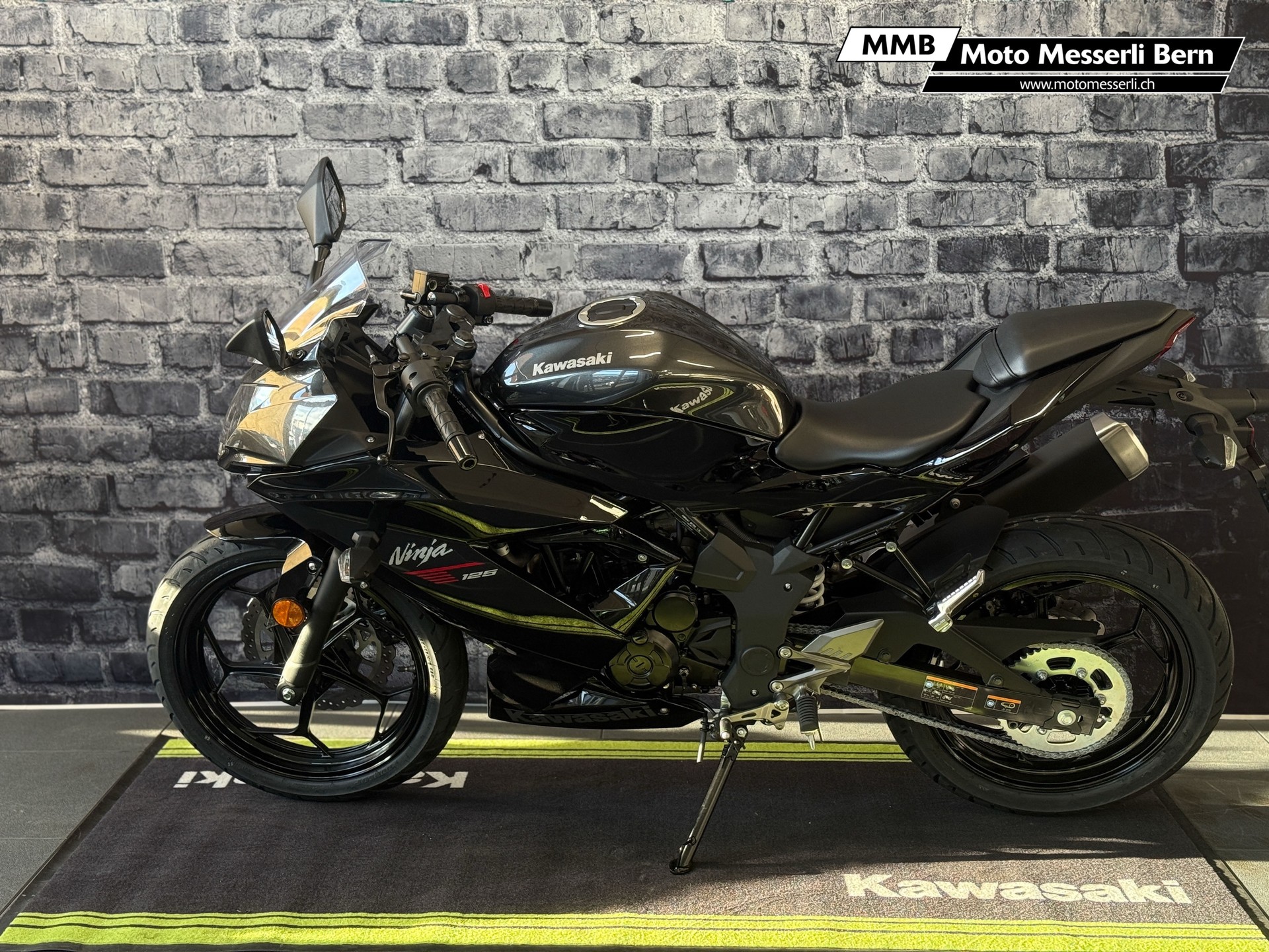 KAWASAKI Ninja 125-image-4