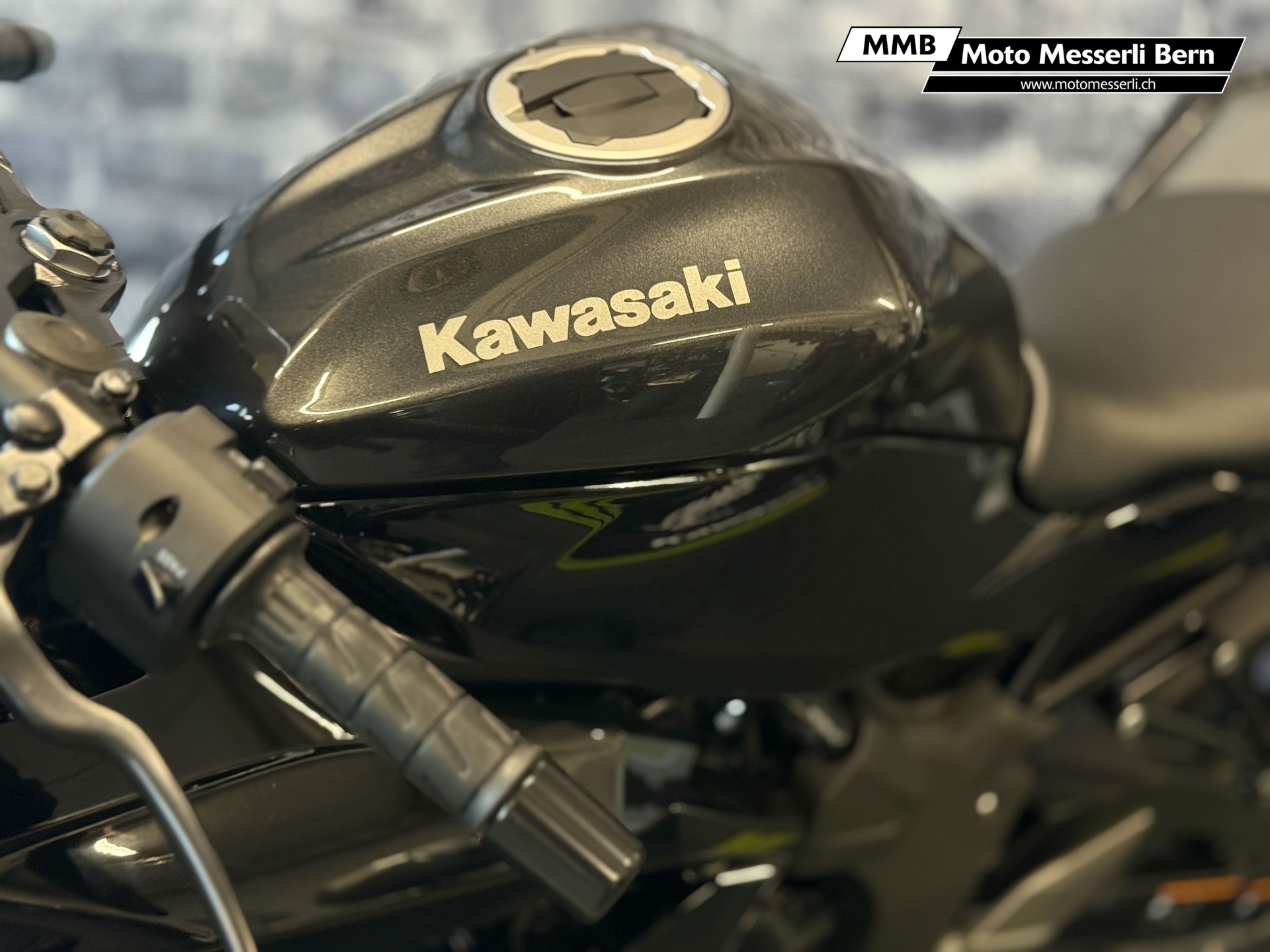 KAWASAKI Ninja 125-image-7