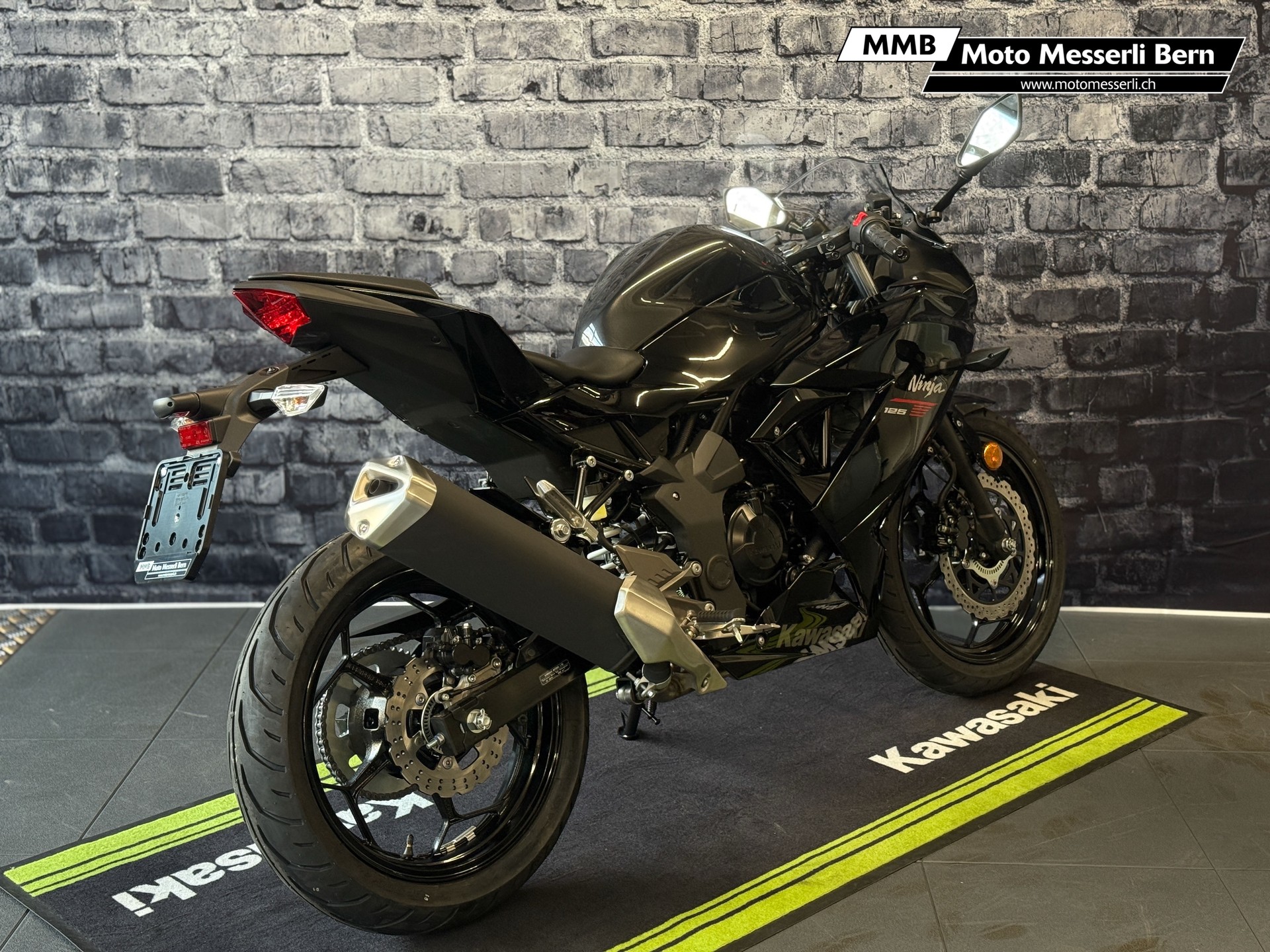 KAWASAKI Ninja 125-image-2