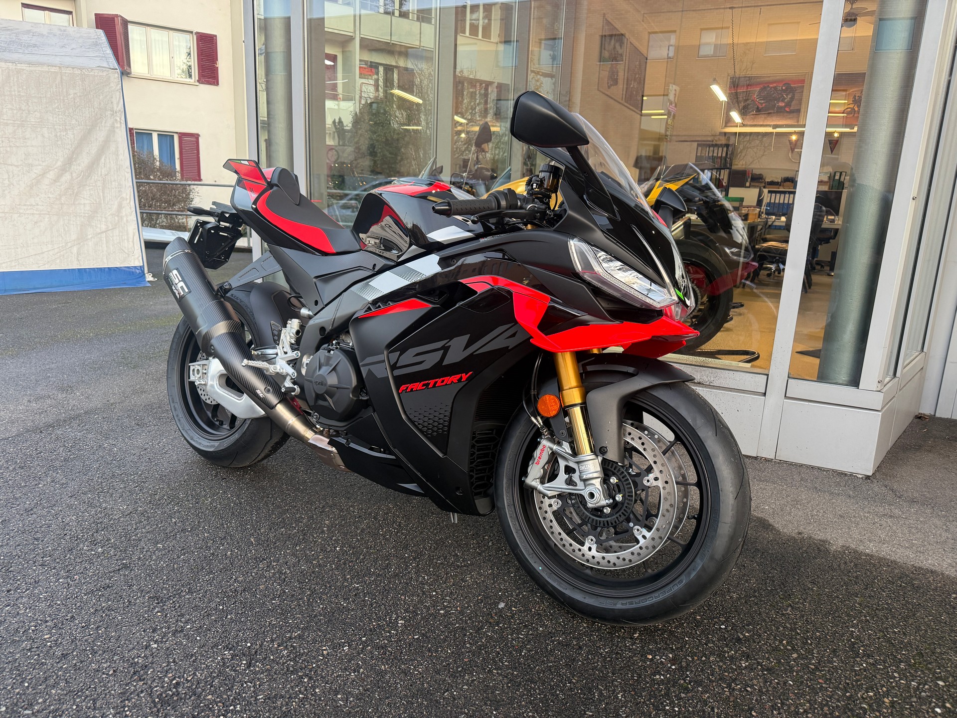 APRILIA RSV4 1100 E5+ Factory-image-0