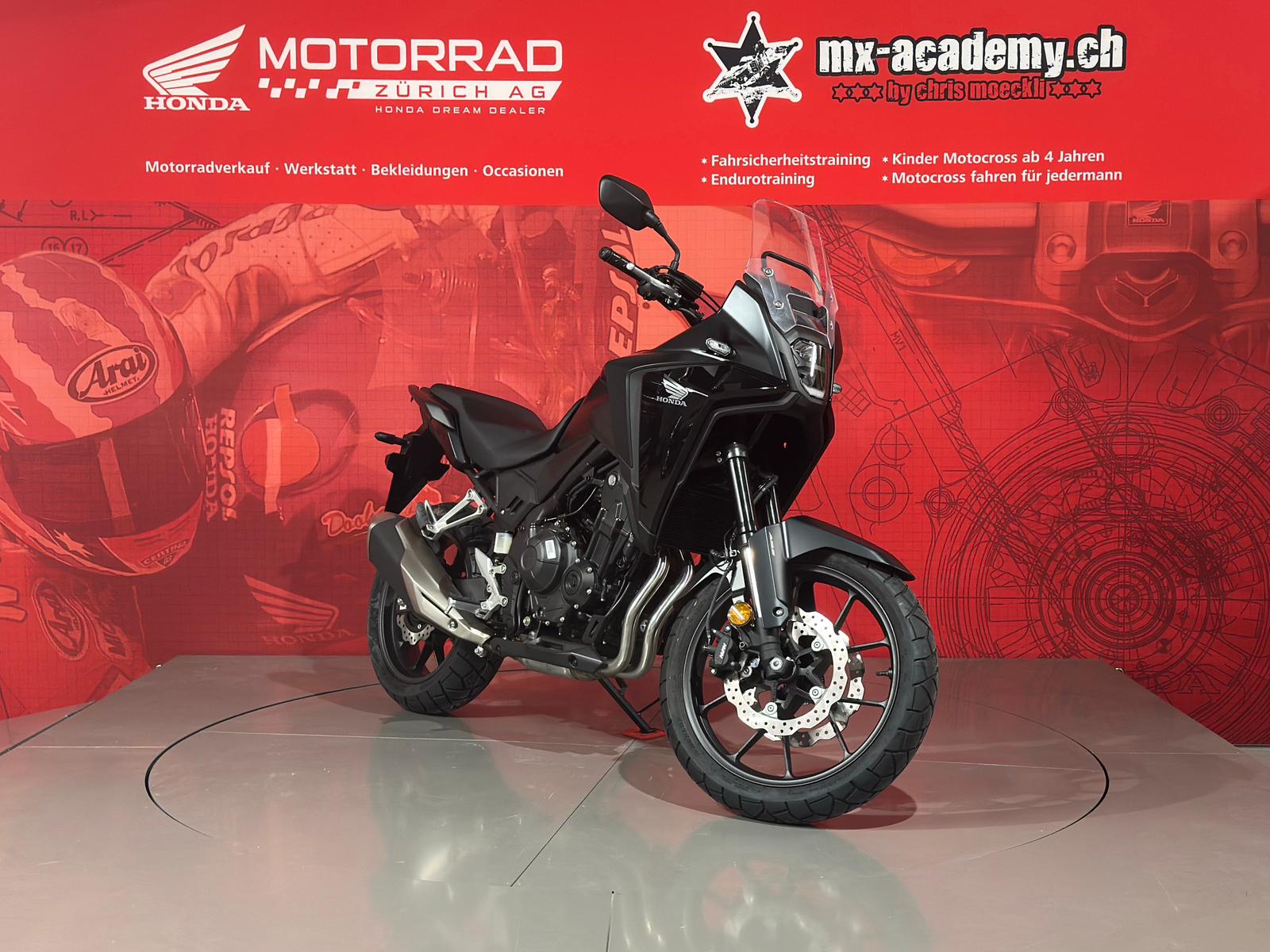 HONDA NX 500 *Matte Gunpowder Black Metallic* *Neufahrzeug*-image-2