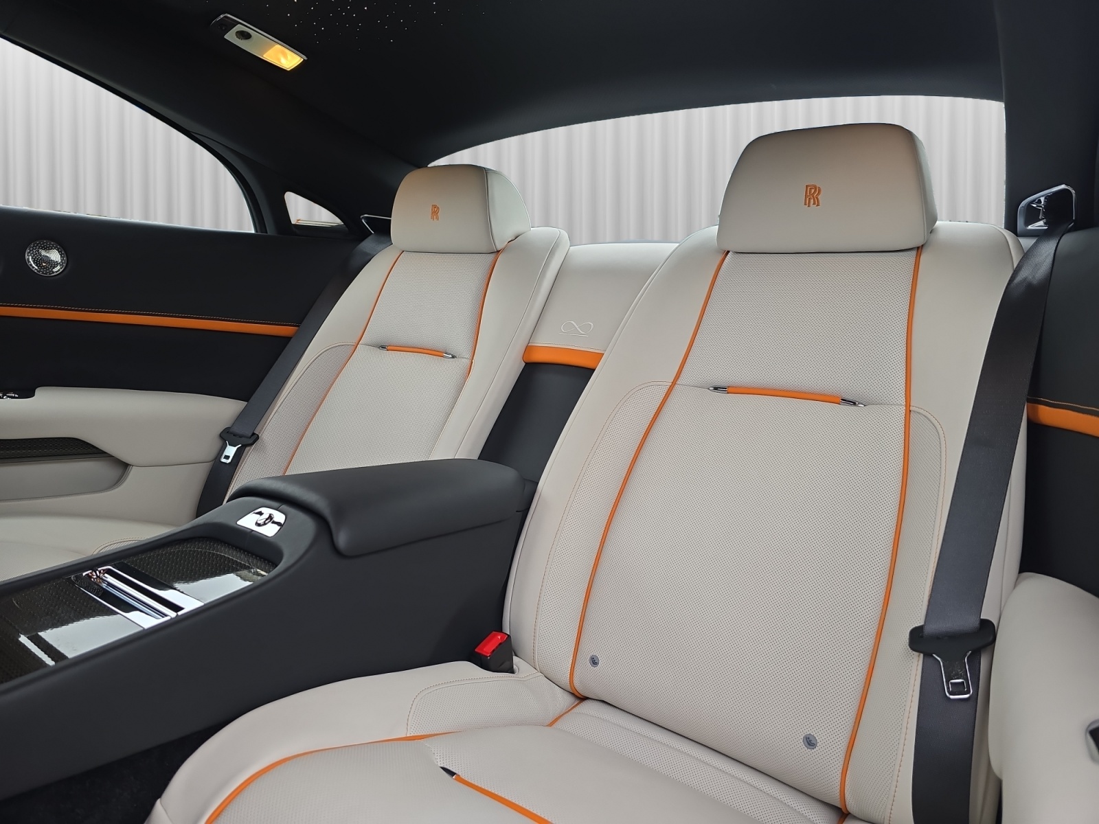 ROLLS-ROYCE Wraith Black Badge - RR Provenance 24 Monaten Garantie und Service-image-8