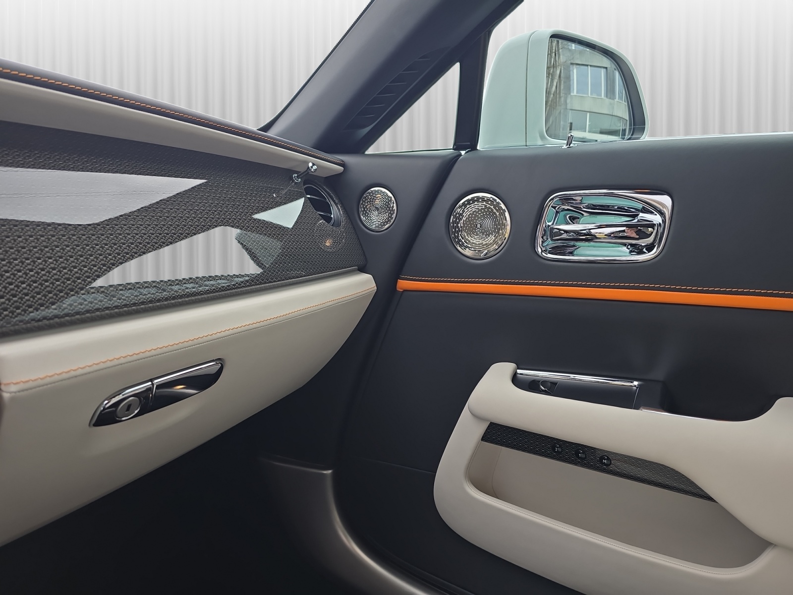 ROLLS-ROYCE Wraith Black Badge - RR Provenance 24 Monaten Garantie und Service-image-11