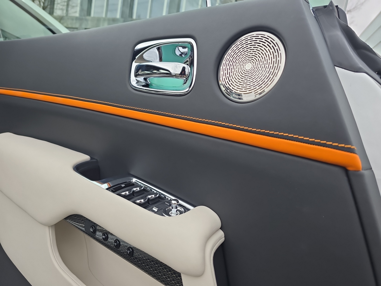 ROLLS-ROYCE Wraith Black Badge - RR Provenance 24 Monaten Garantie und Service-image-10