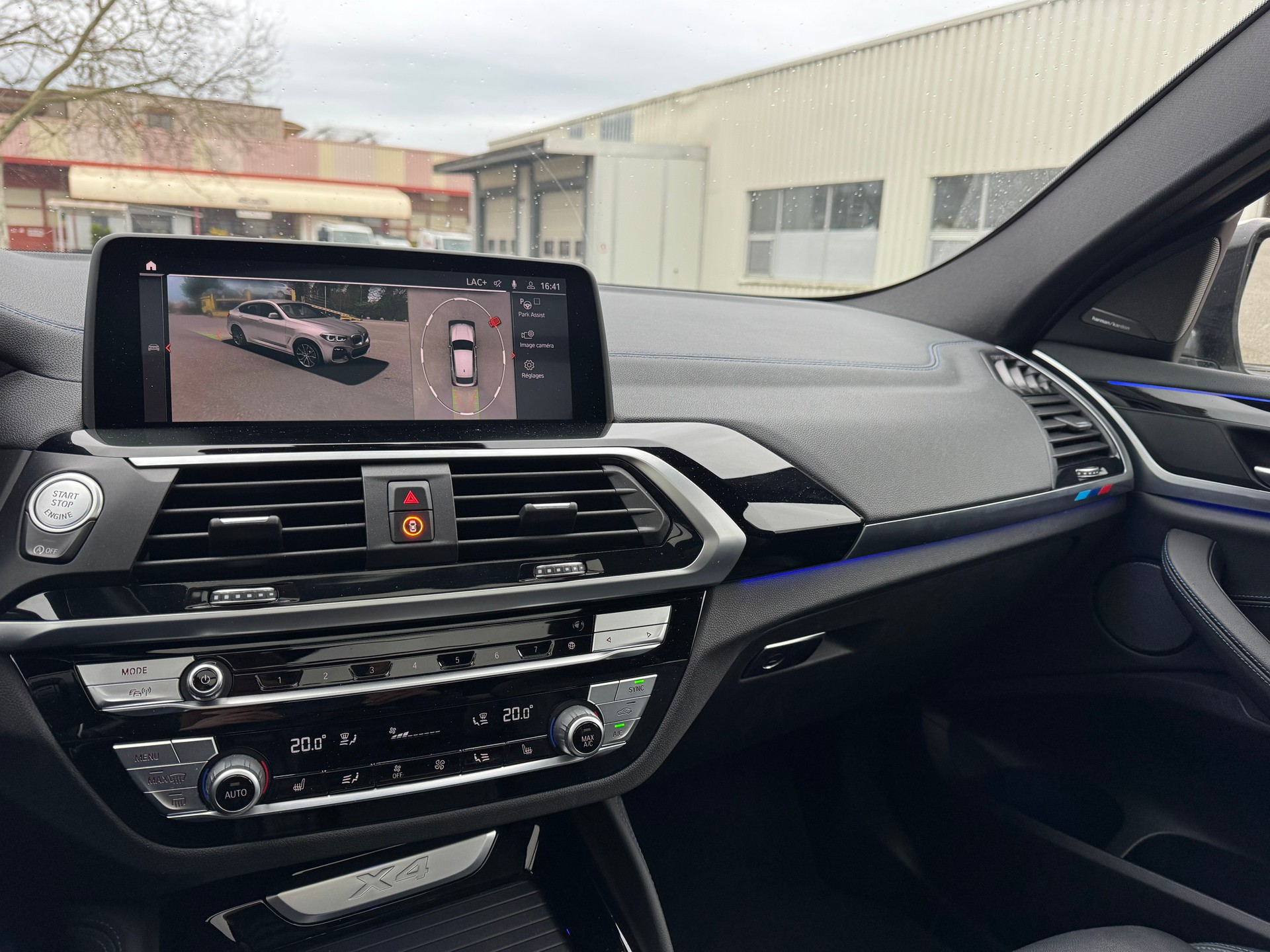 BMW X4 xDrive 30i Steptronic-image-13