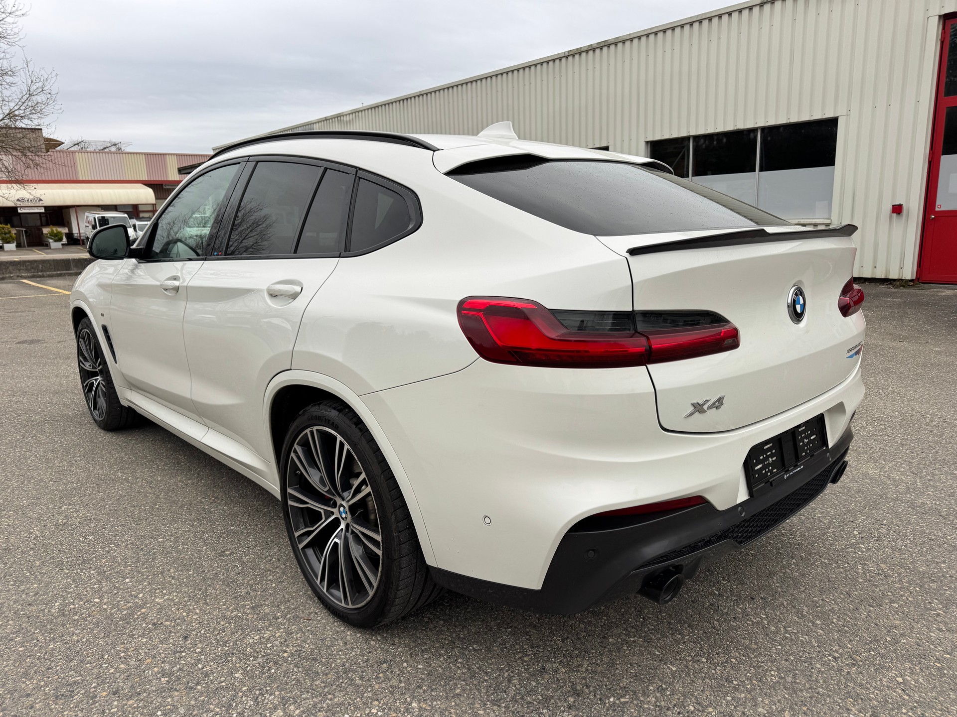BMW X4 xDrive 30i Steptronic-image-4