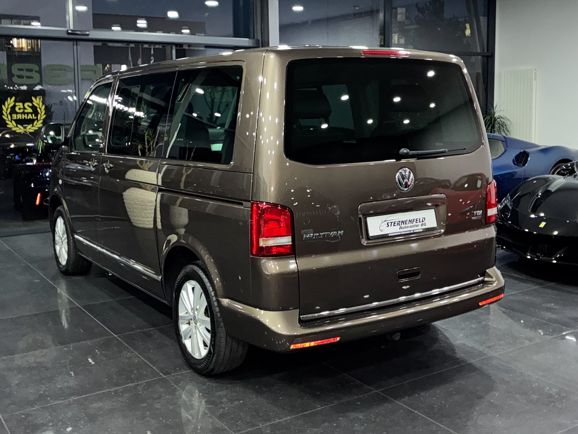 VW T5 Multivan 2.0 Bi-TDI CR Highline DSG-image-6