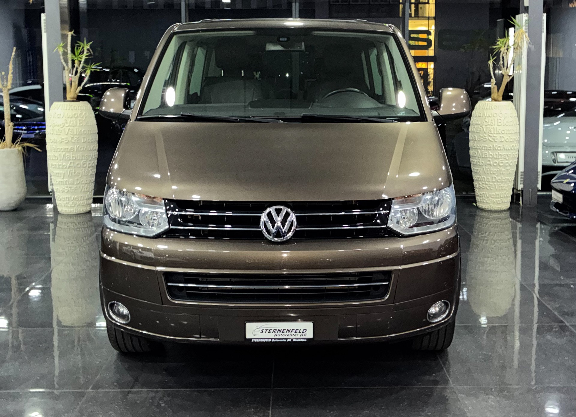 VW T5 Multivan 2.0 Bi-TDI CR Highline DSG-image-1