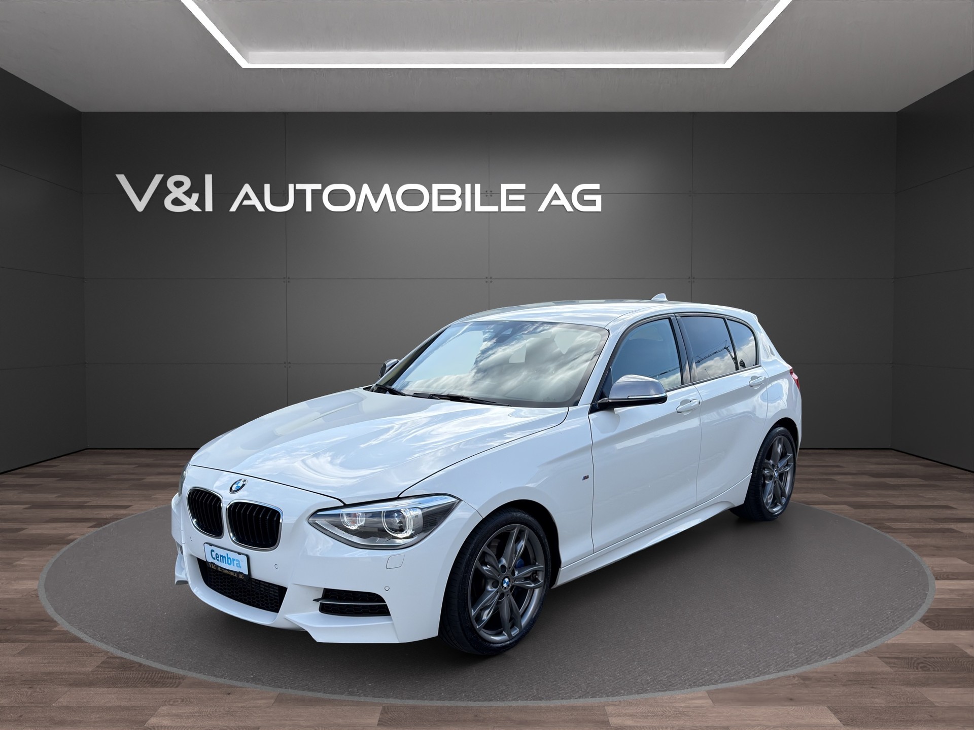 BMW M135i xDrive Steptronic