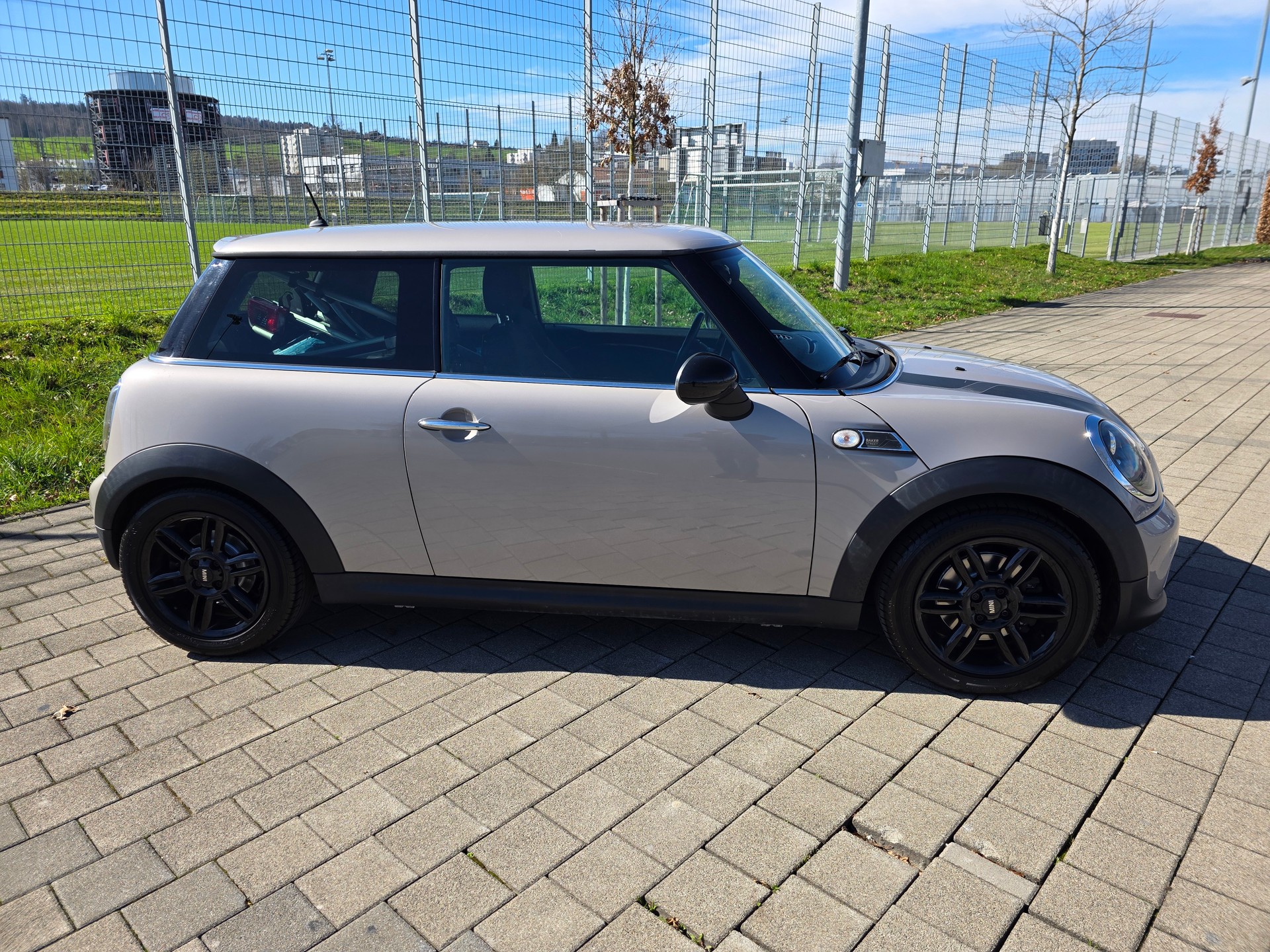 MINI Cooper-image-4