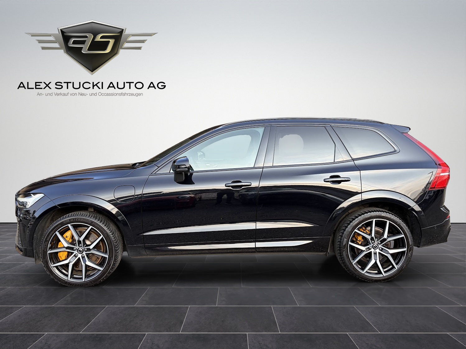 VOLVO XC60 T8 eAWD PluginHybrid Polestar Geartronic-showroom-element-3