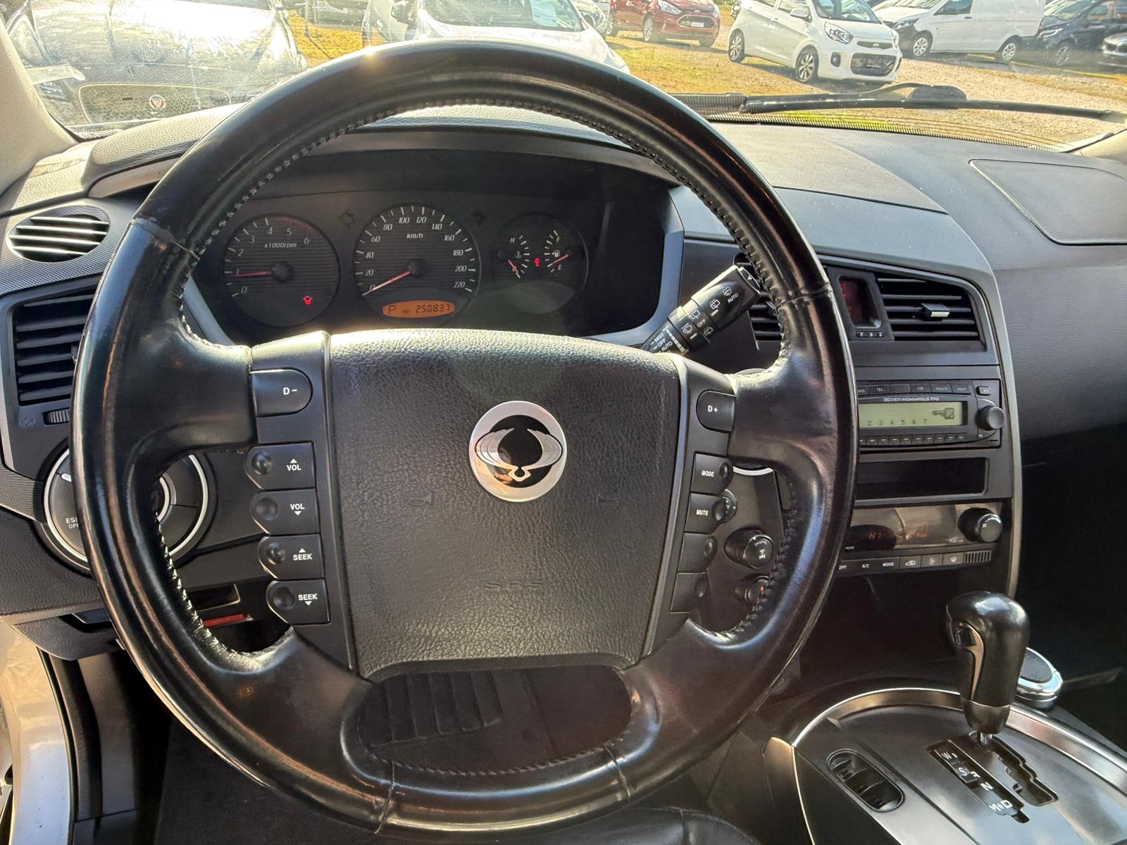 KGM-SsangYong Kyron 270 Xdi 4WD Comfort Automatic-image-12