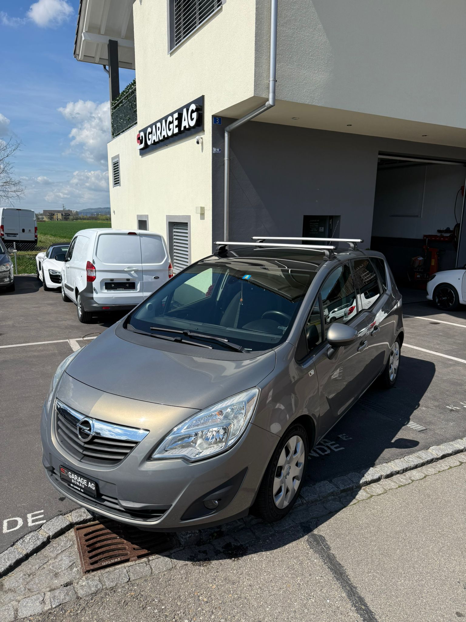 OPEL Meriva 1.7 CDTi Cosmo-image-1