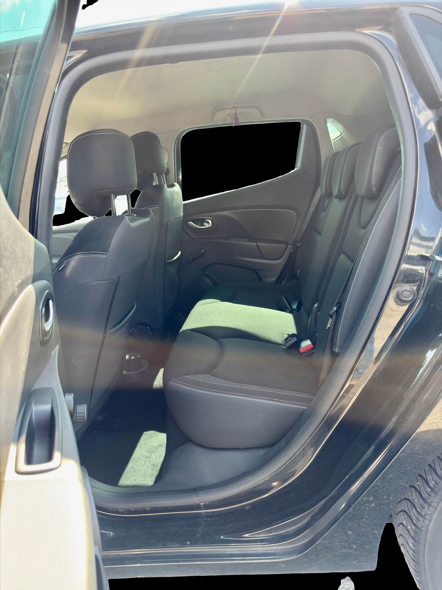 RENAULT Clio 0.9 Intens-image-10