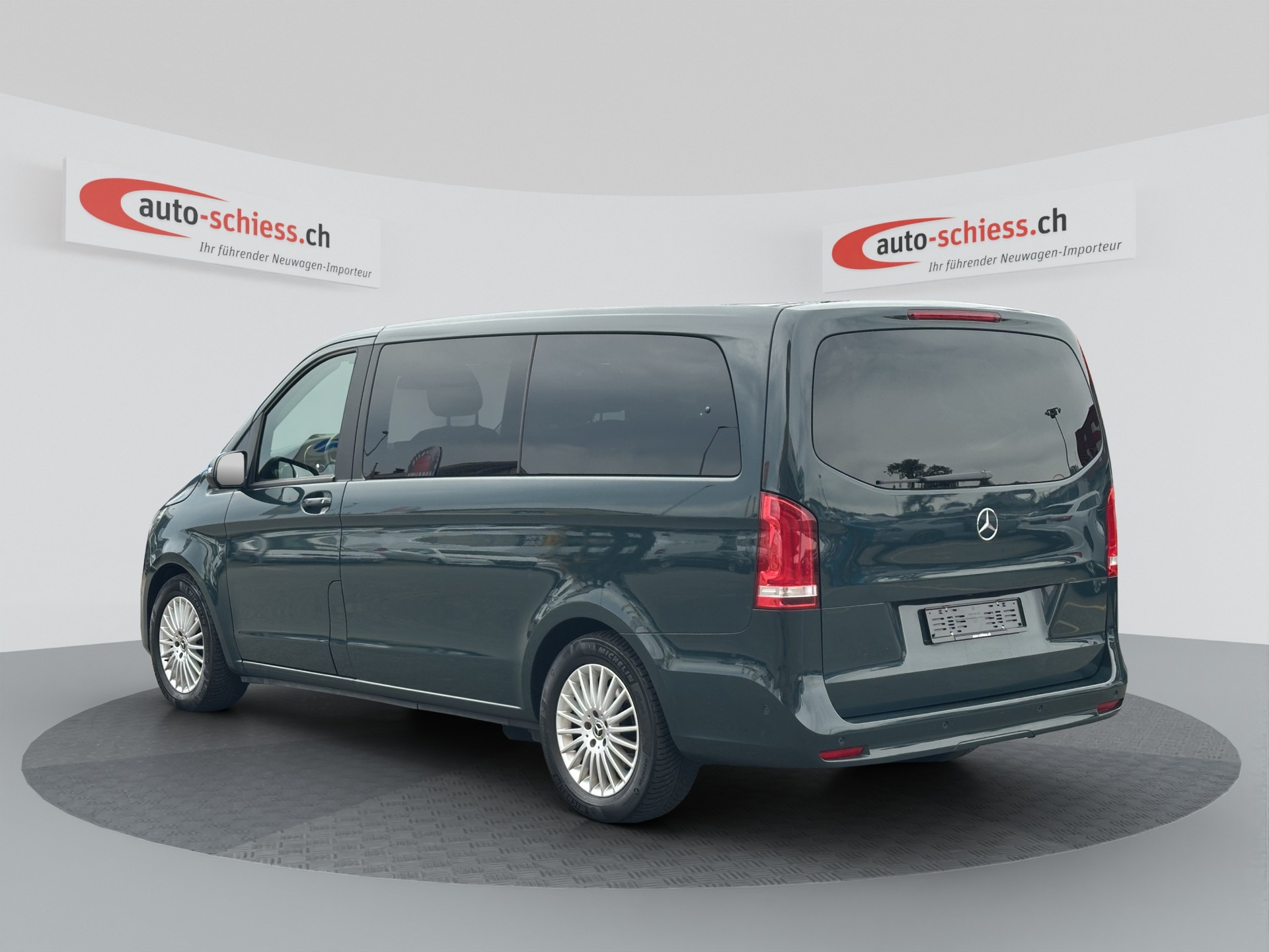 MERCEDES-BENZ V 220 d 8Pl. Edition lang 9G-Tronic-showroom-element-2