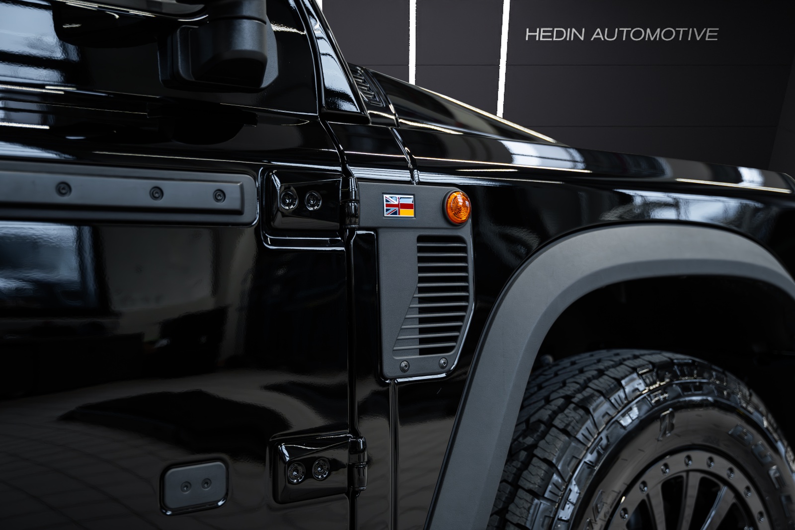 INEOS Grenadier 3.0 Black Edition-image-7