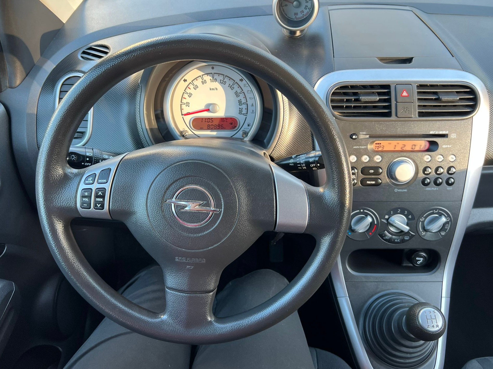 OPEL Agila 1.0 Enjoy-image-9