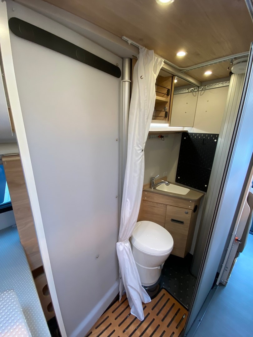 DETHLEFFS Globetrail 590C, Ford Transit 2.0TDCi 170PS Automat-image-10