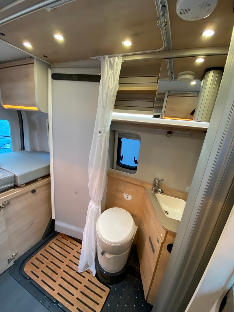 DETHLEFFS Globetrail 590C, Ford Transit 2.0TDCi 170PS Automat-image-11