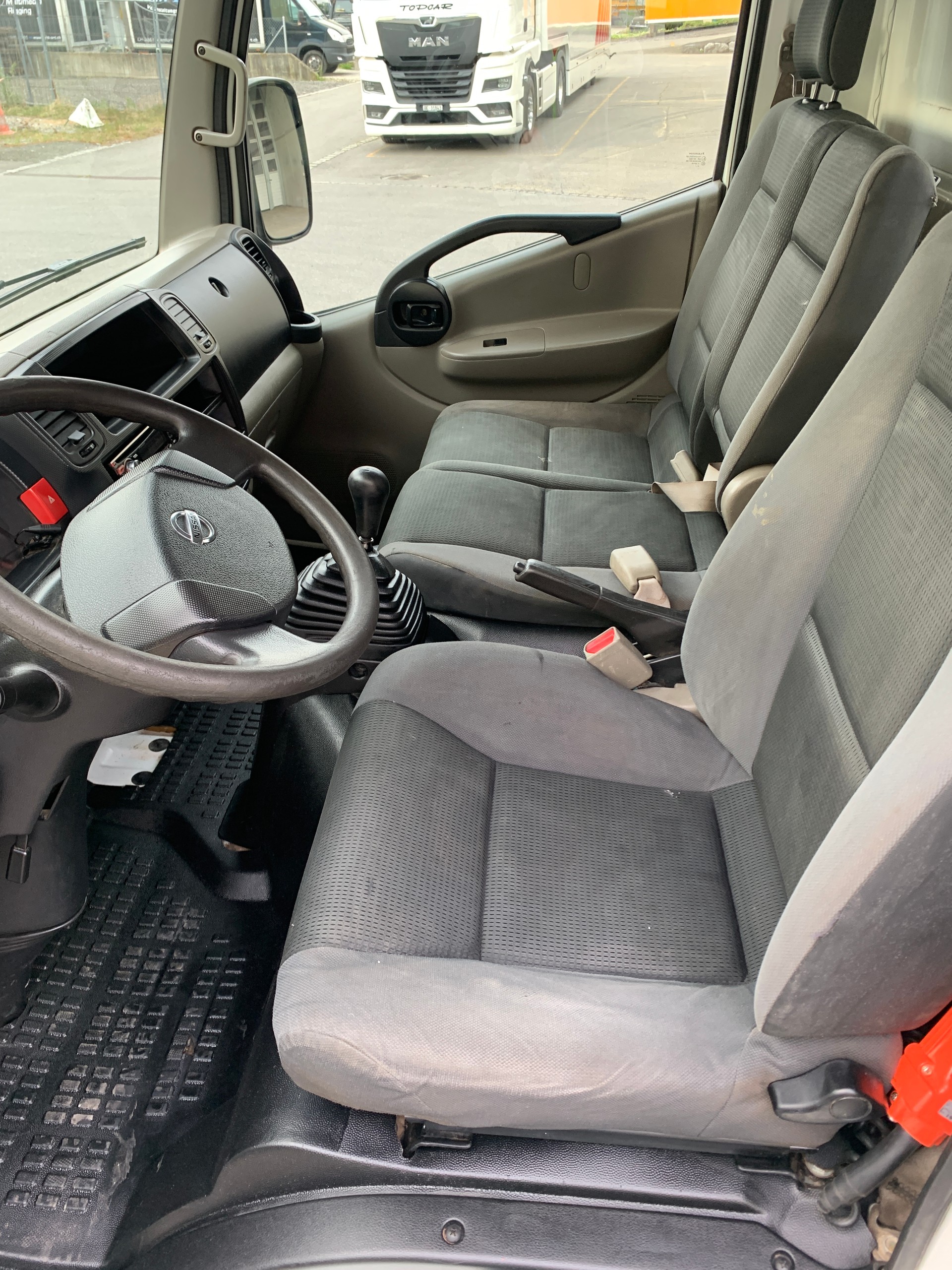 NISSAN kipper-image-8