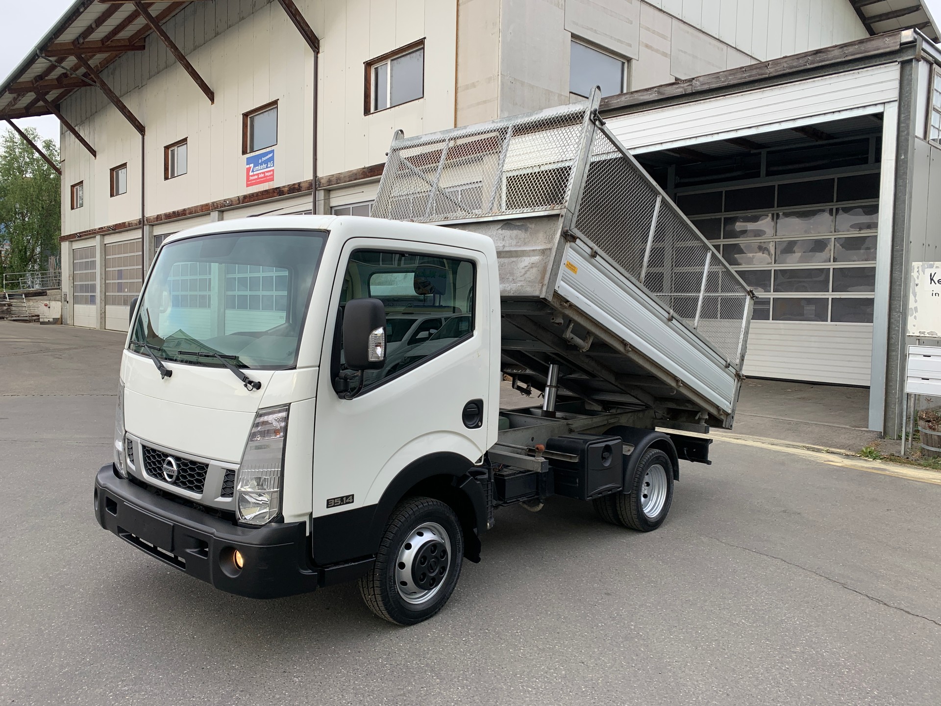 NISSAN kipper