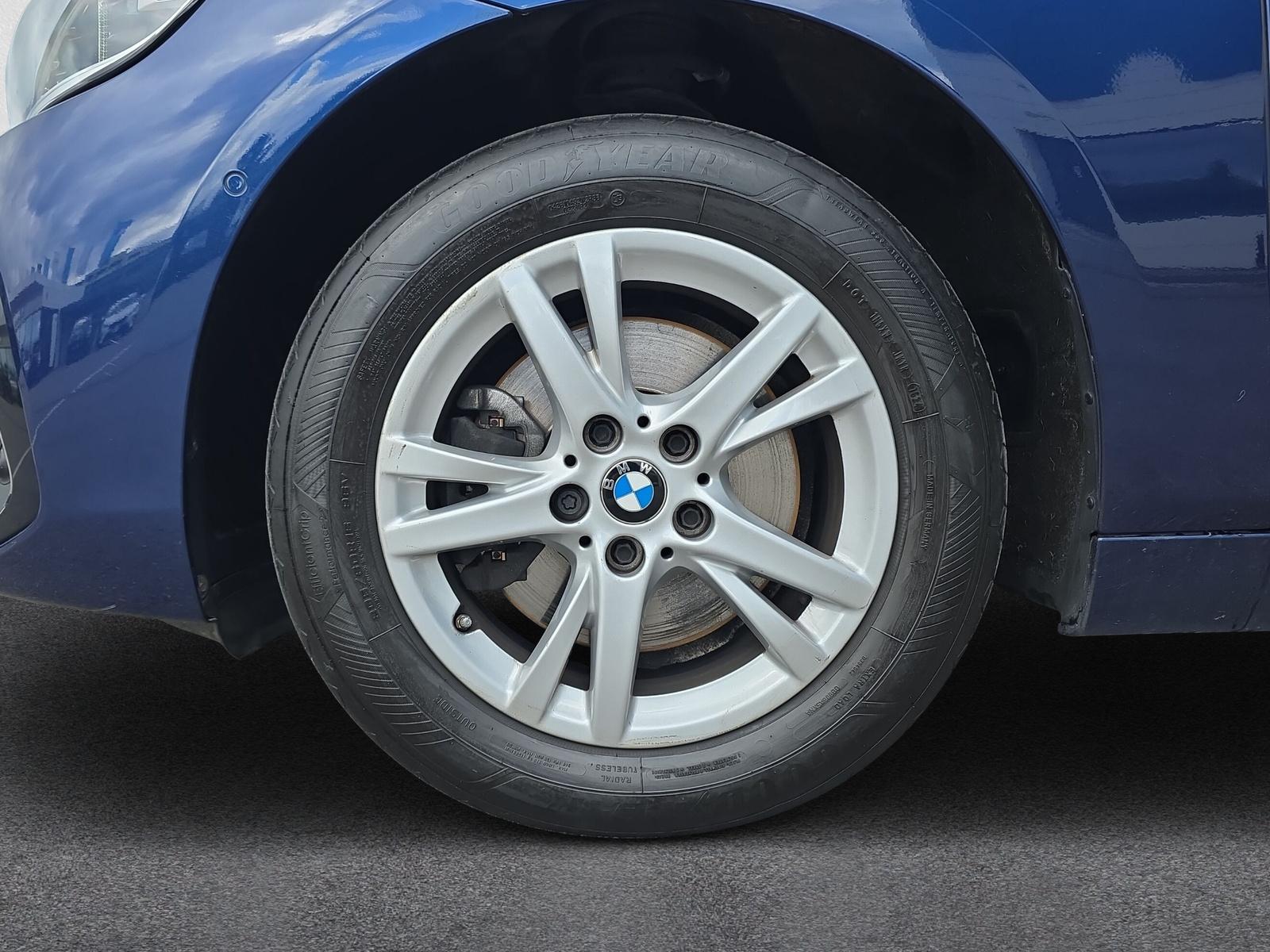 BMW 218d Active Tourer Sport Line xDrive F45 (CH) AHK 1.6T 📍-image-8