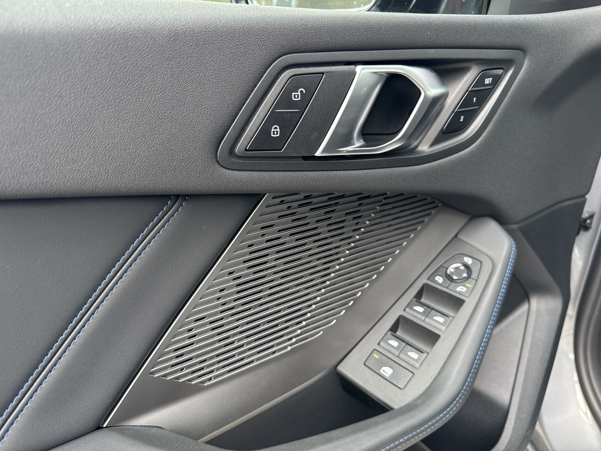 BMW 123 xDrive M Sport Steptronic-image-16