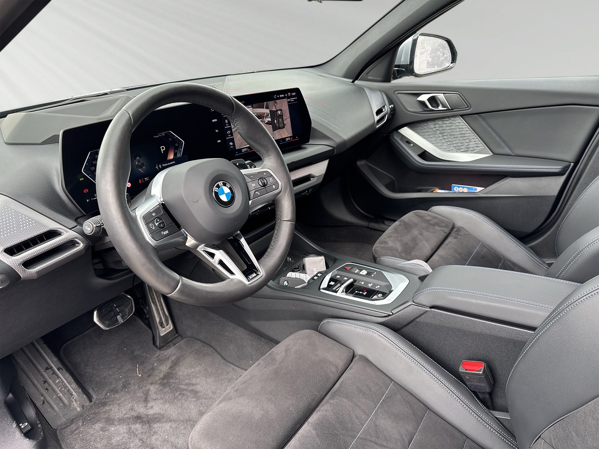 BMW 123 xDrive M Sport Steptronic-showroom-element-3