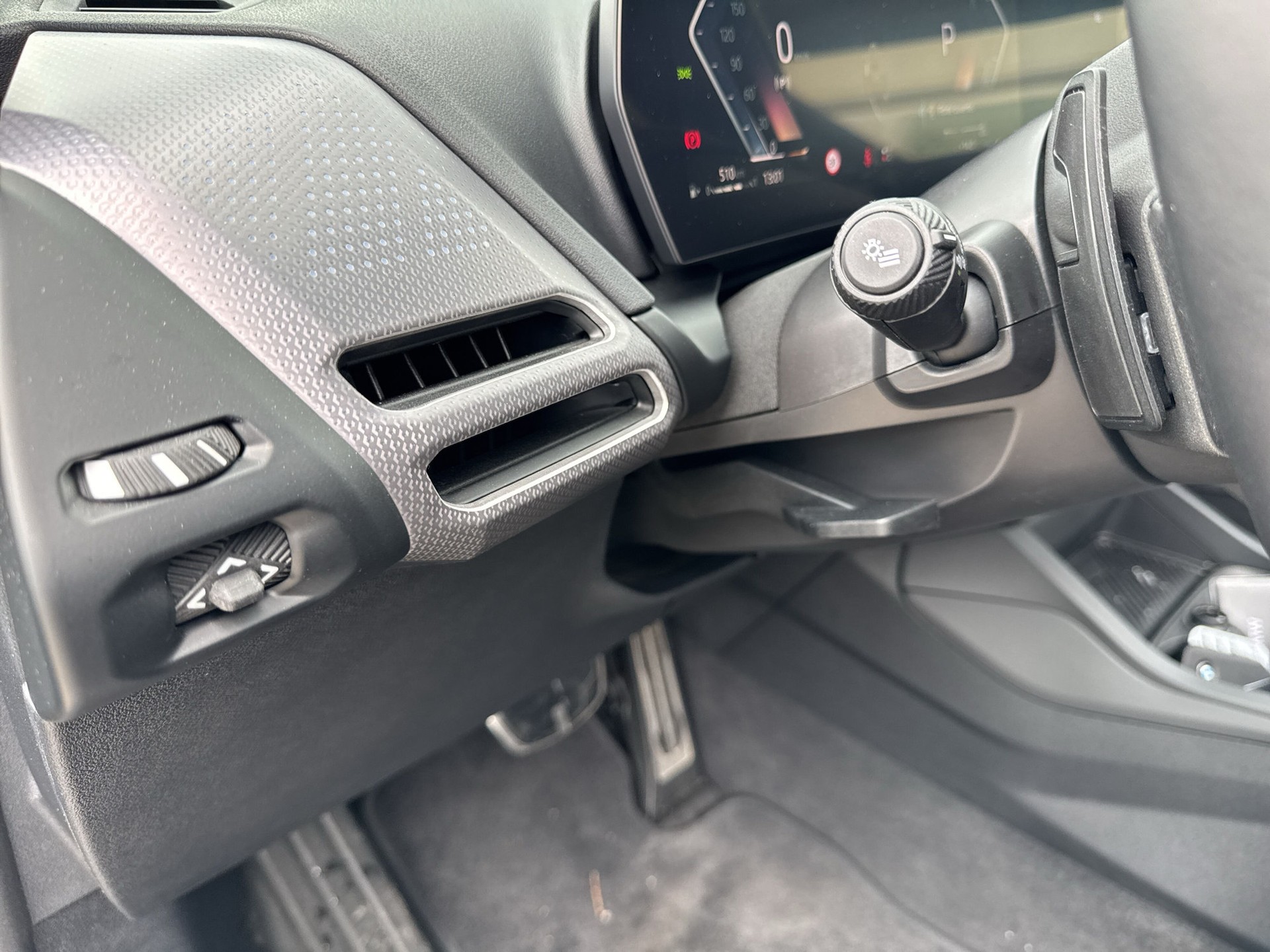 BMW 123 xDrive M Sport Steptronic-image-19